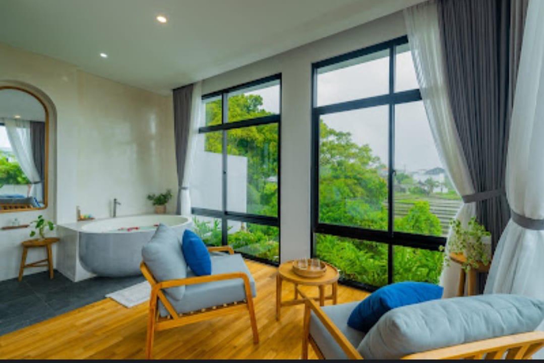 DIJUAL Villa Mewah dengan View Sawah & Sungai di Pererenan, Bali