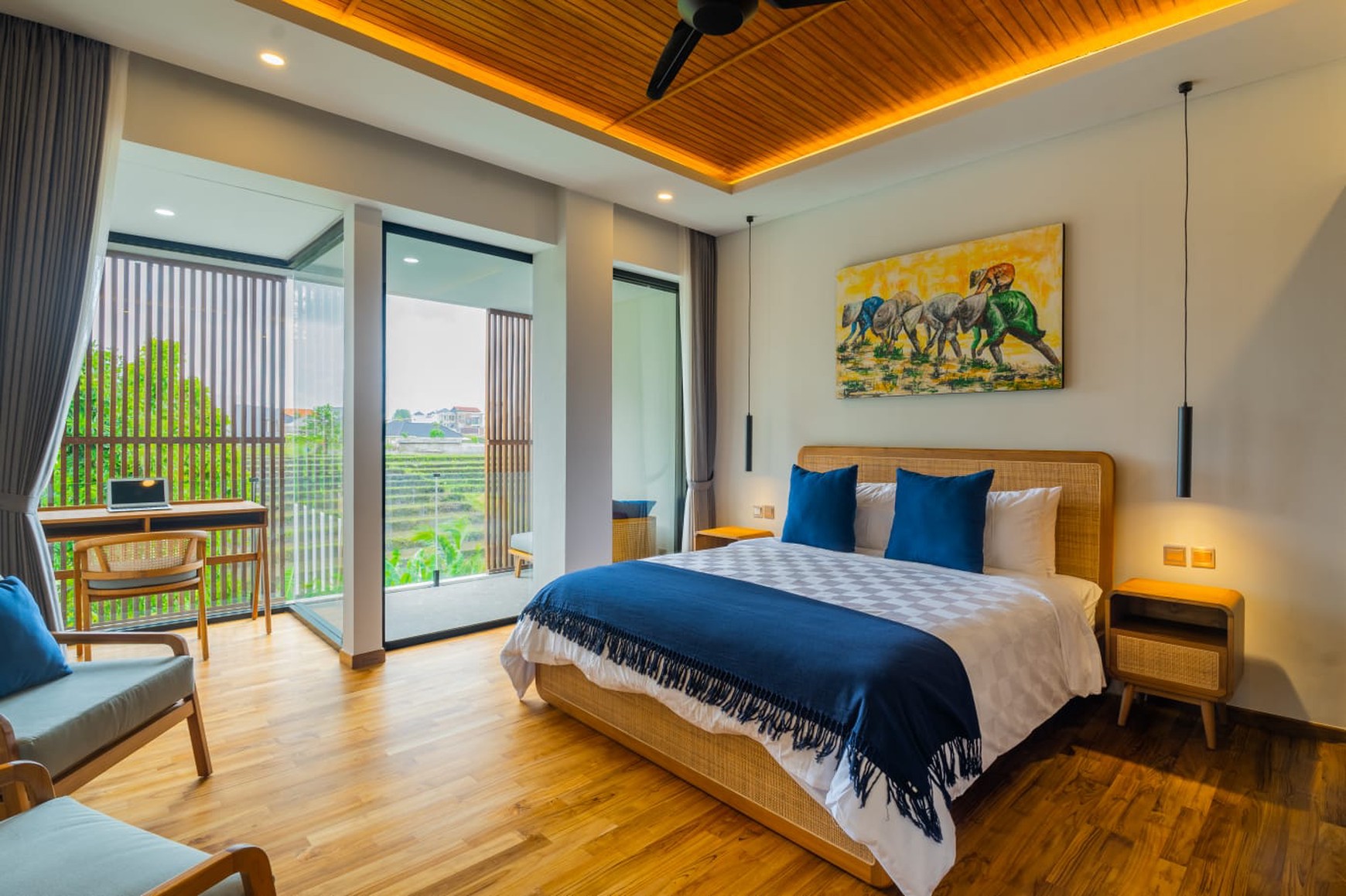 DIJUAL Villa Mewah dengan View Sawah & Sungai di Pererenan, Bali