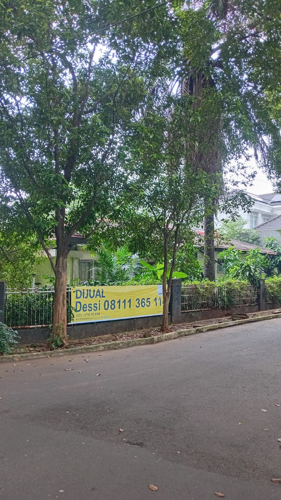 Dijual Rumah Lingkungan Asri Di Tebet, Jakarta Selatan