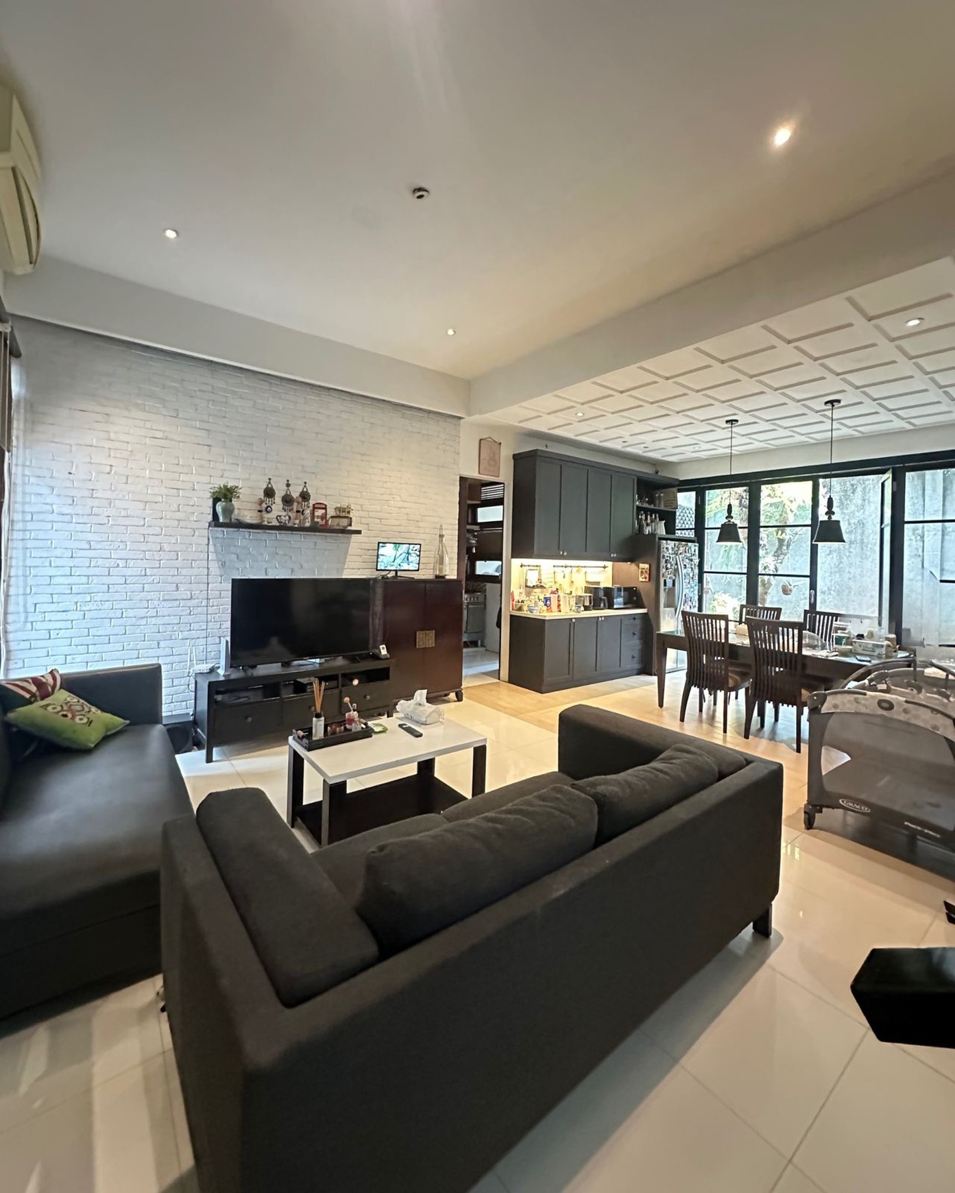  Rumah Modern Minimalis  dalam Cluster di Bintaro Jaya Sektor 9