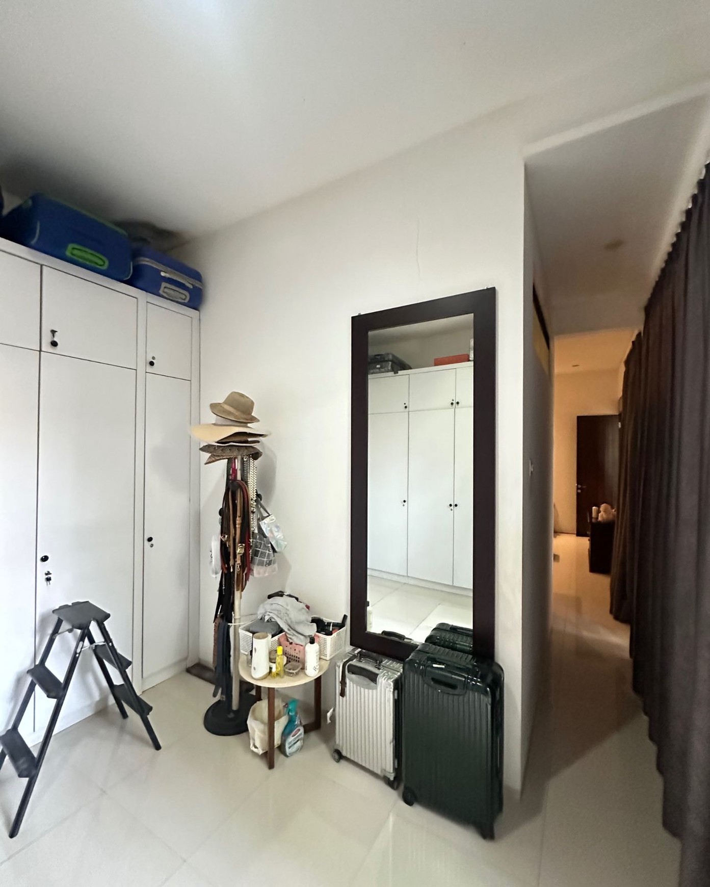  Rumah Modern Minimalis  dalam Cluster di Bintaro Jaya Sektor 9