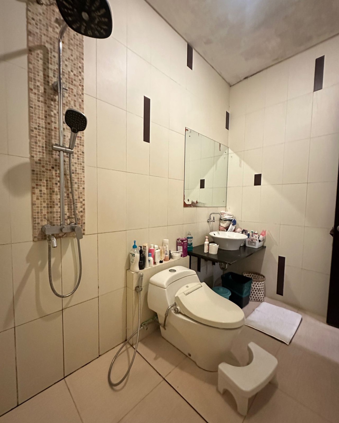  Rumah Modern Minimalis  dalam Cluster di Bintaro Jaya Sektor 9