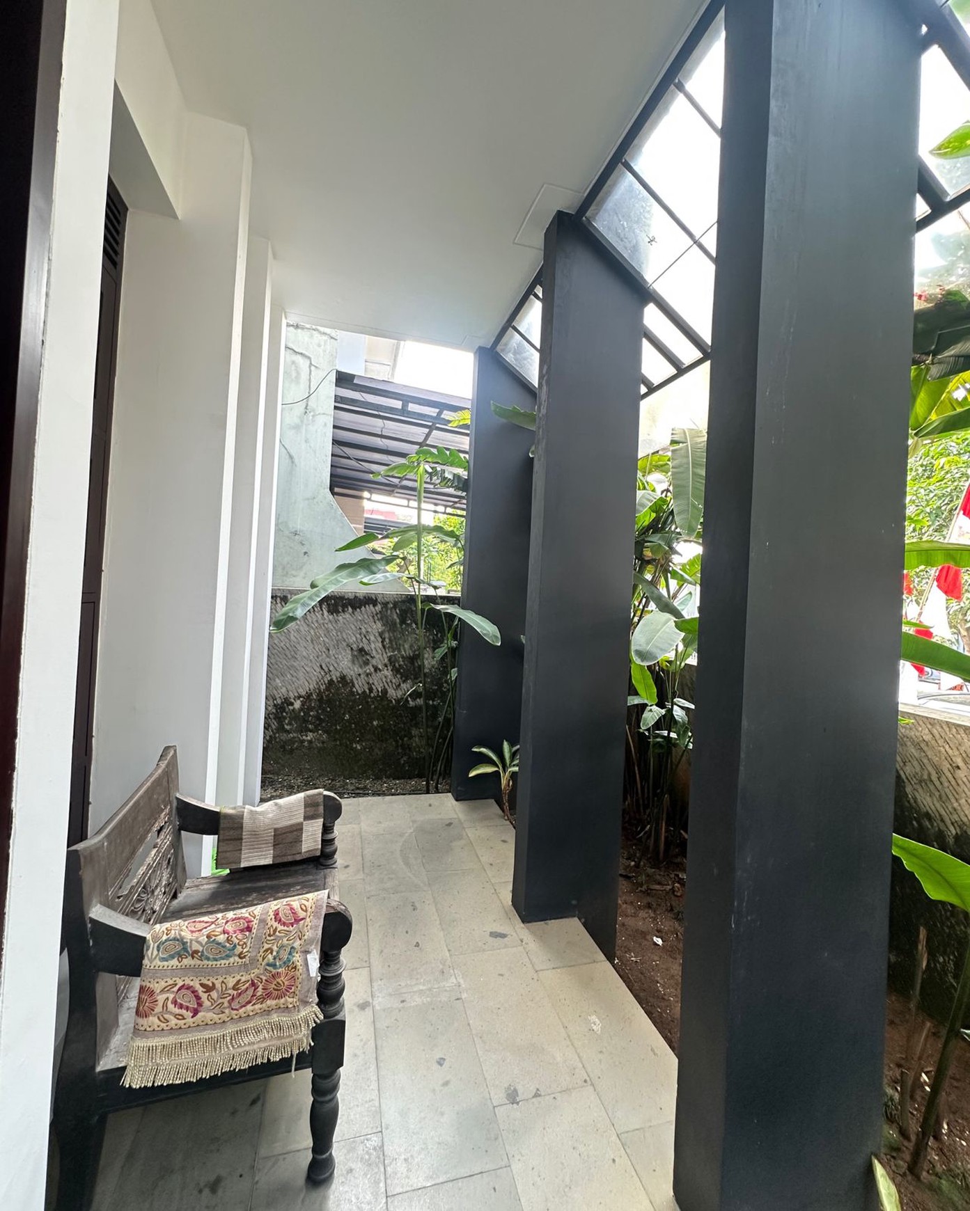  Rumah Modern Minimalis  dalam Cluster di Bintaro Jaya Sektor 9