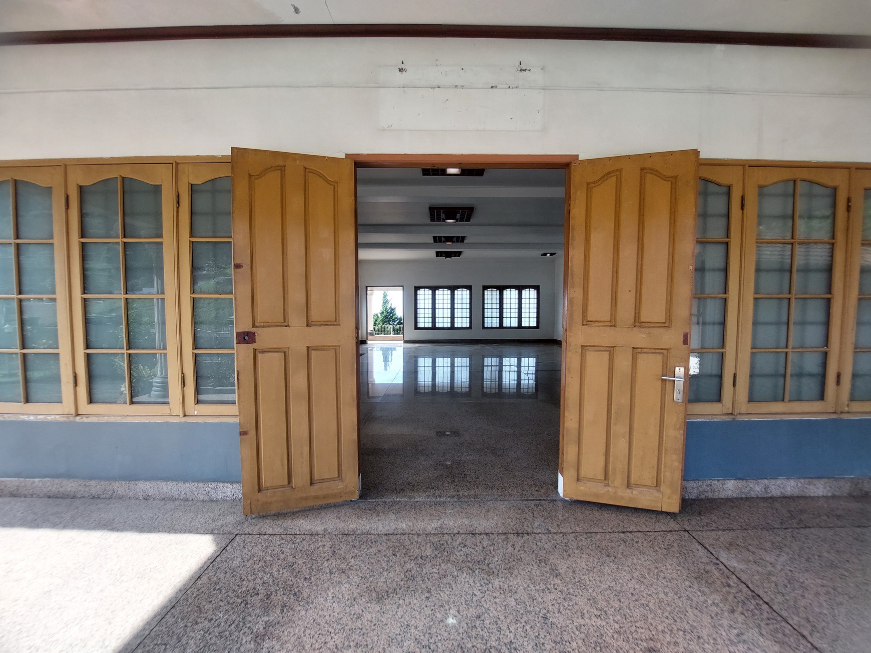 Villa Cantik di Jalan Raya Cipanas - Puncak