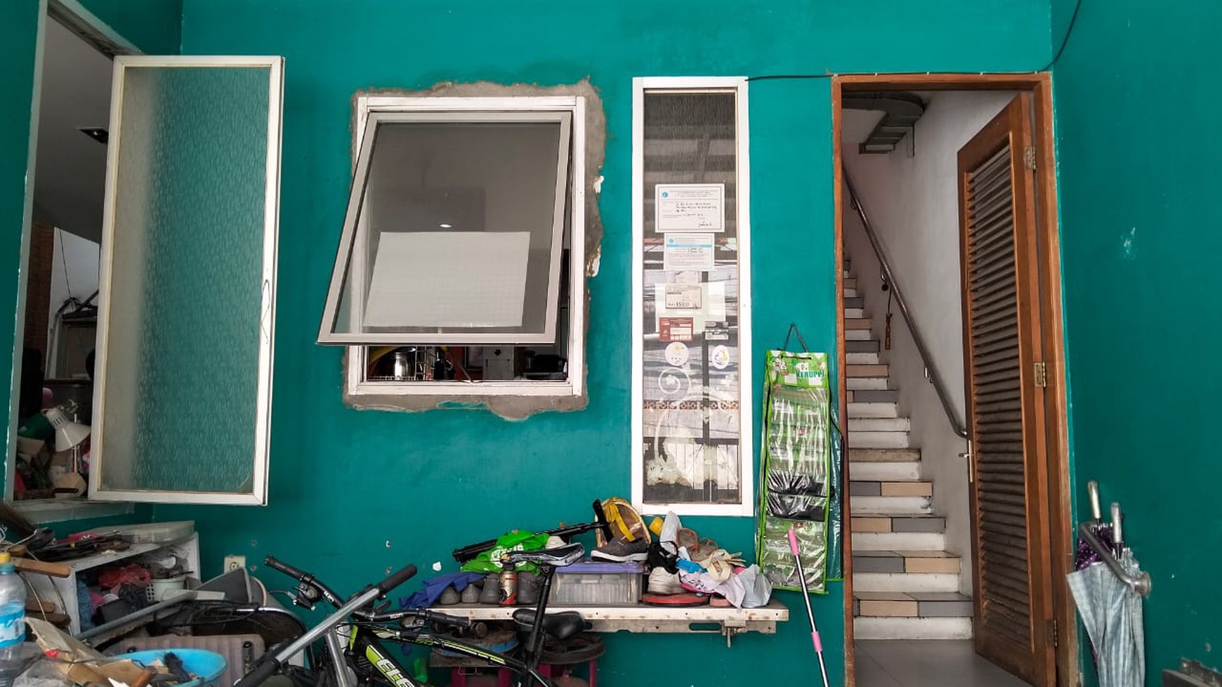 Di jual cepat rumah 3 lt + rooftop posisi strategis di Rawamangun Jakarta Timur