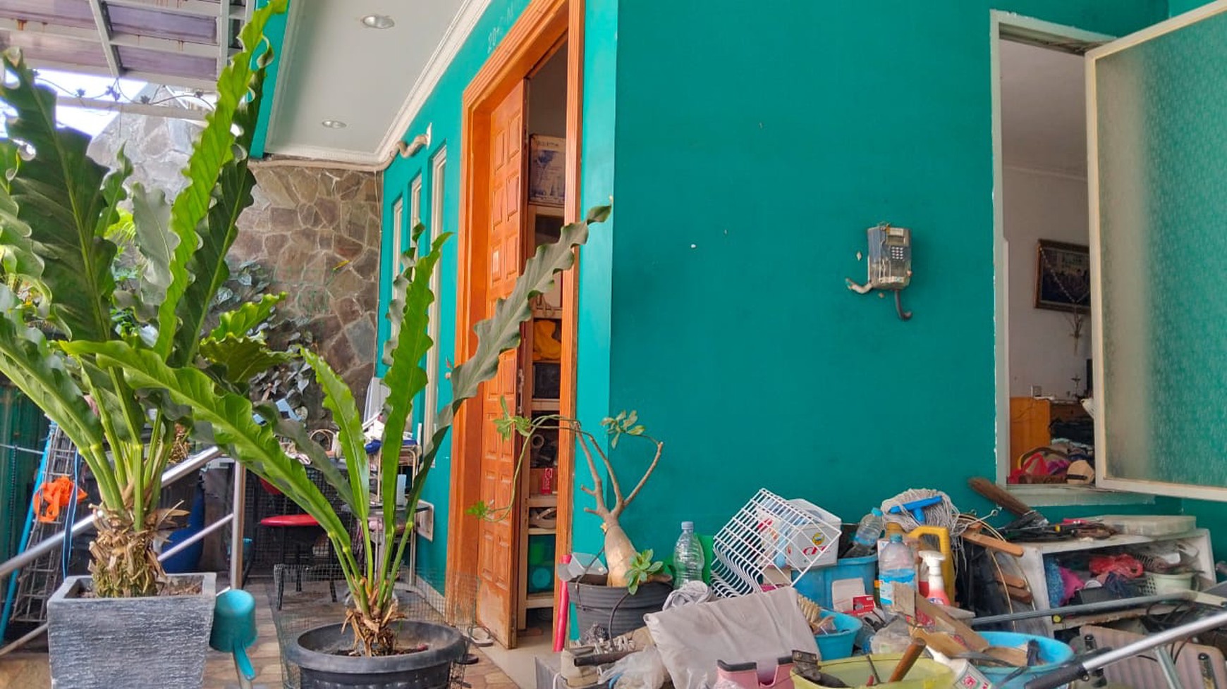 Di jual cepat rumah 3 lt + rooftop posisi strategis di Rawamangun Jakarta Timur