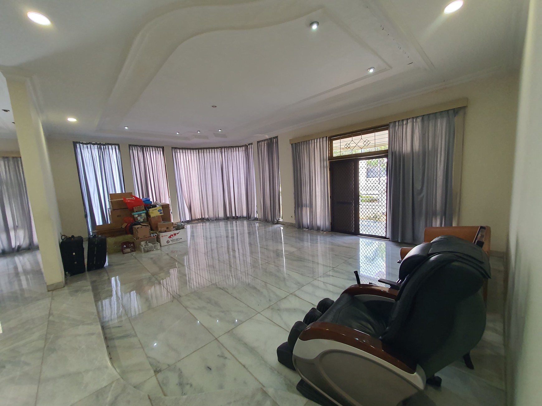 Di jual cepat rumah di Pluit Putri lokasi bagus di Jakarta Utara