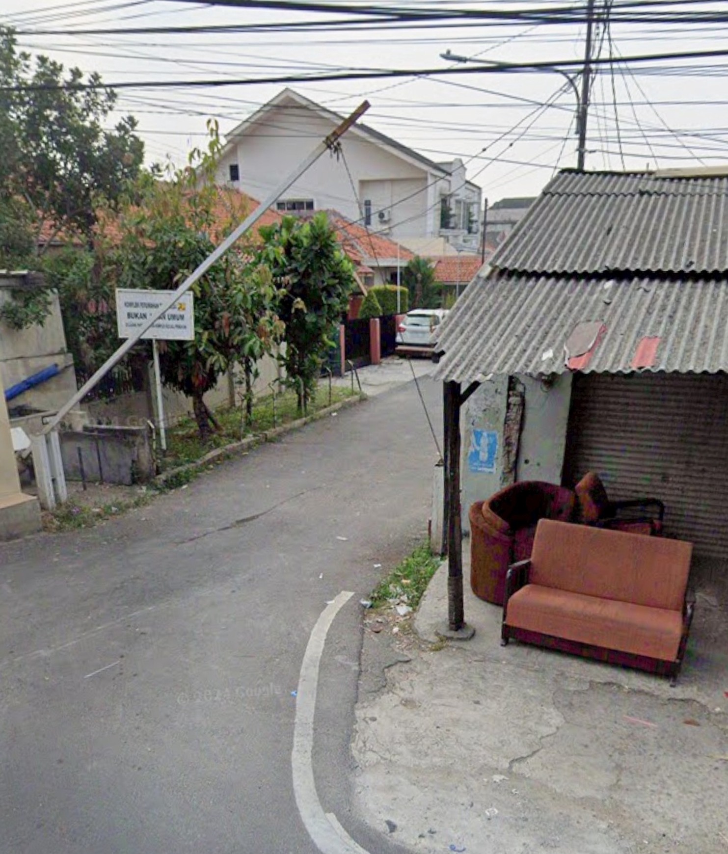 Dijual Tanah Luas Jl. HJ.Muhi Pondok Pinang
