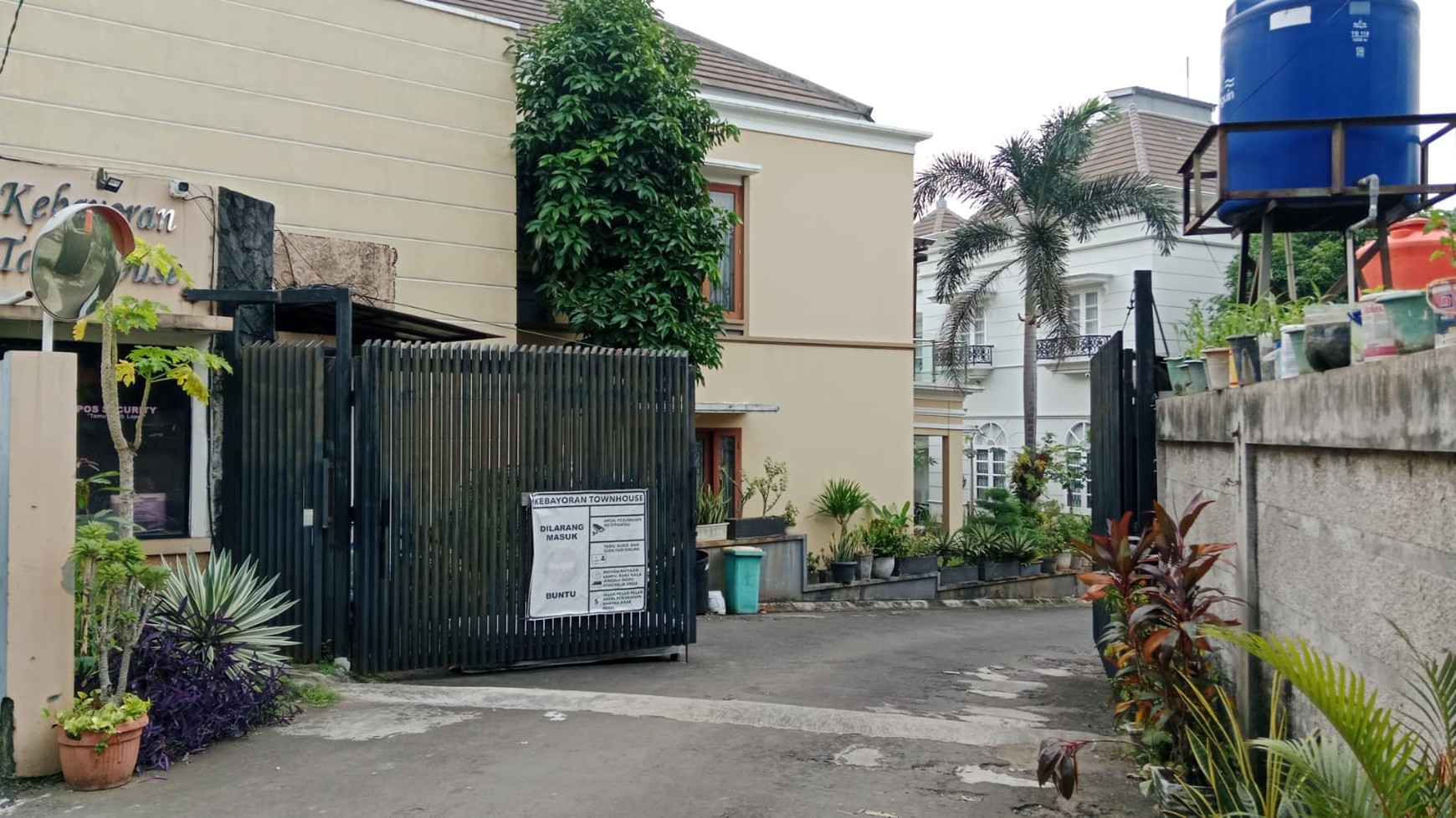 Dijual cepat dibawah harga njop Kebayoran townhouse Kebayoran Lama - Jakarta Selatan
