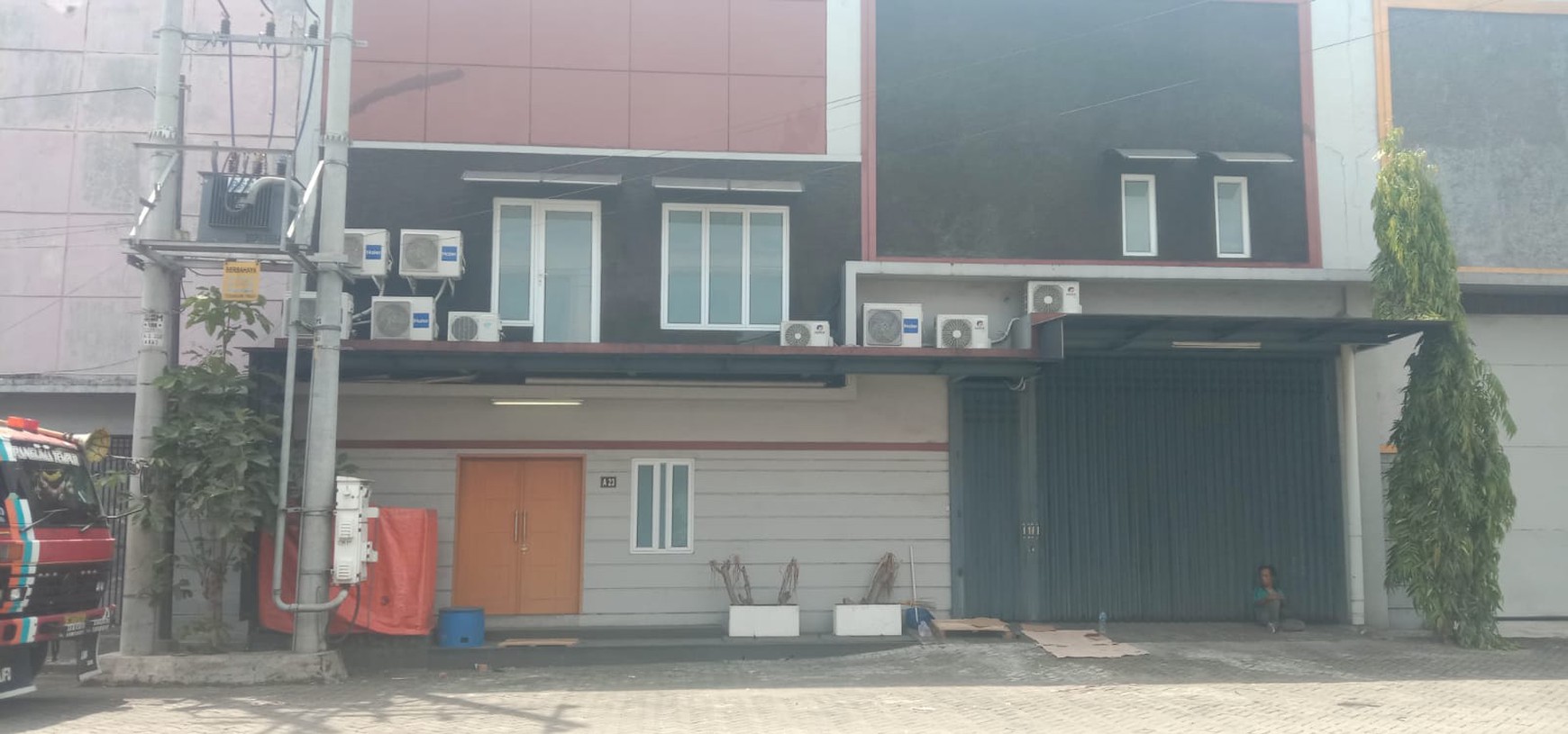 Gudang Pabrik Murah Sidoarjo Dekat Tol
