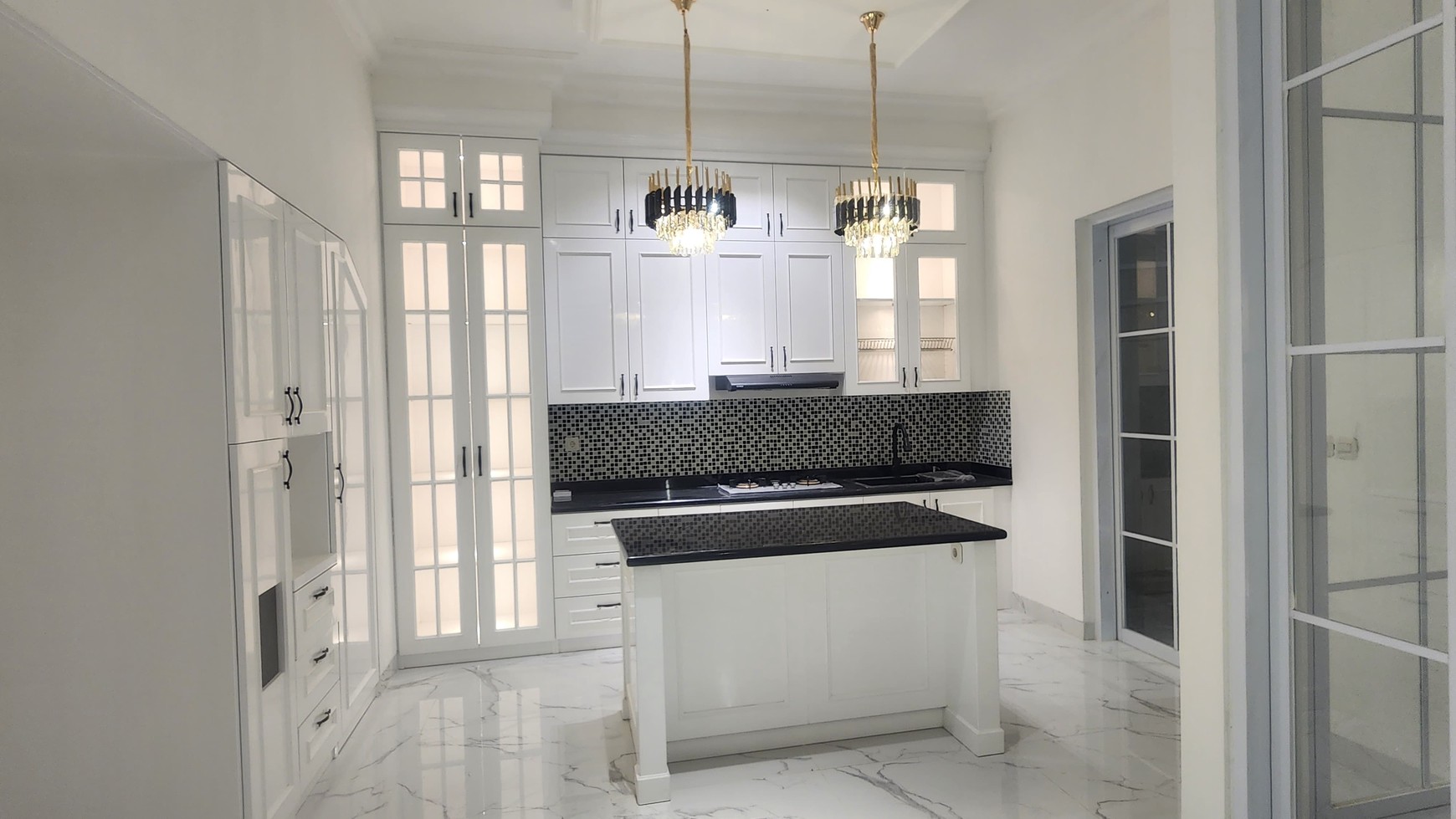 DIJUAL RUMAH KOMLEK DPR Meruya. Jakarta Barat   