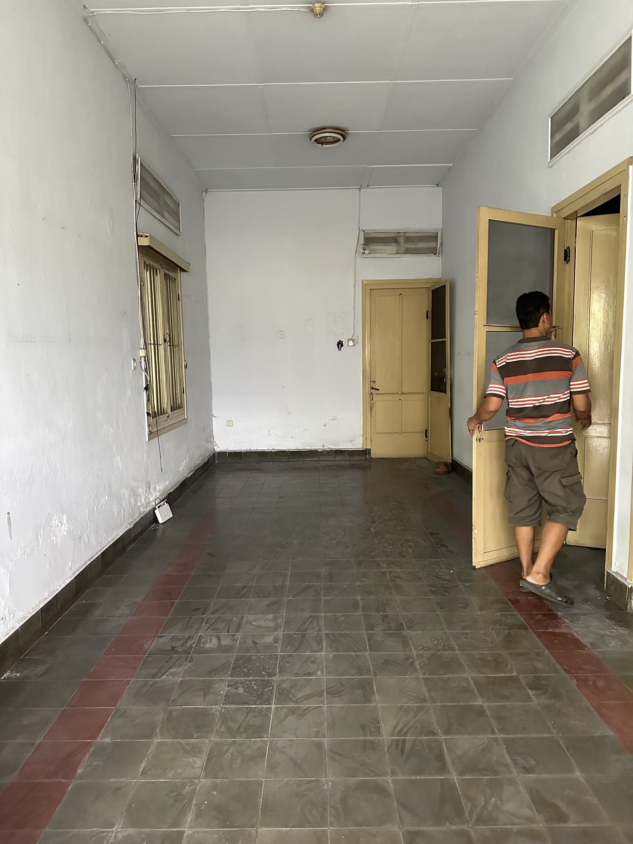 Dijual Rumah Hitung Tanah  Jl. Pembangunan, Jakpus
