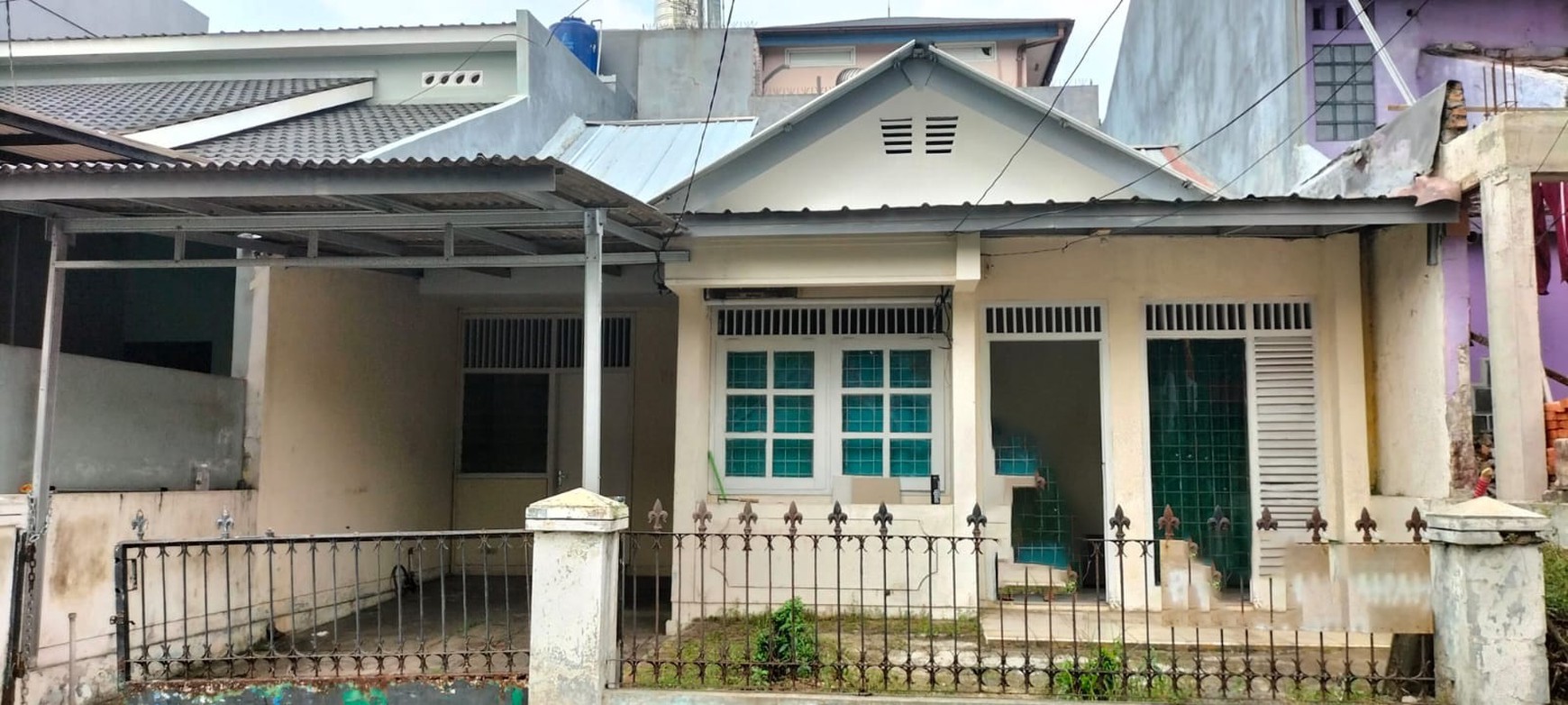 Rumah di Bintaro Sektor 2 dalam Lingkungan Asri dan Nyaman