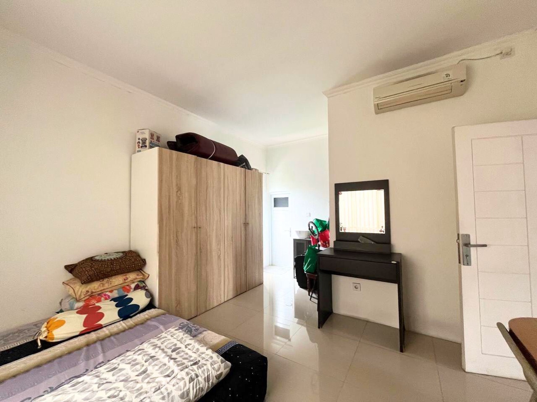 Rumah 2 Lantai di Royal Angkasa Cluster