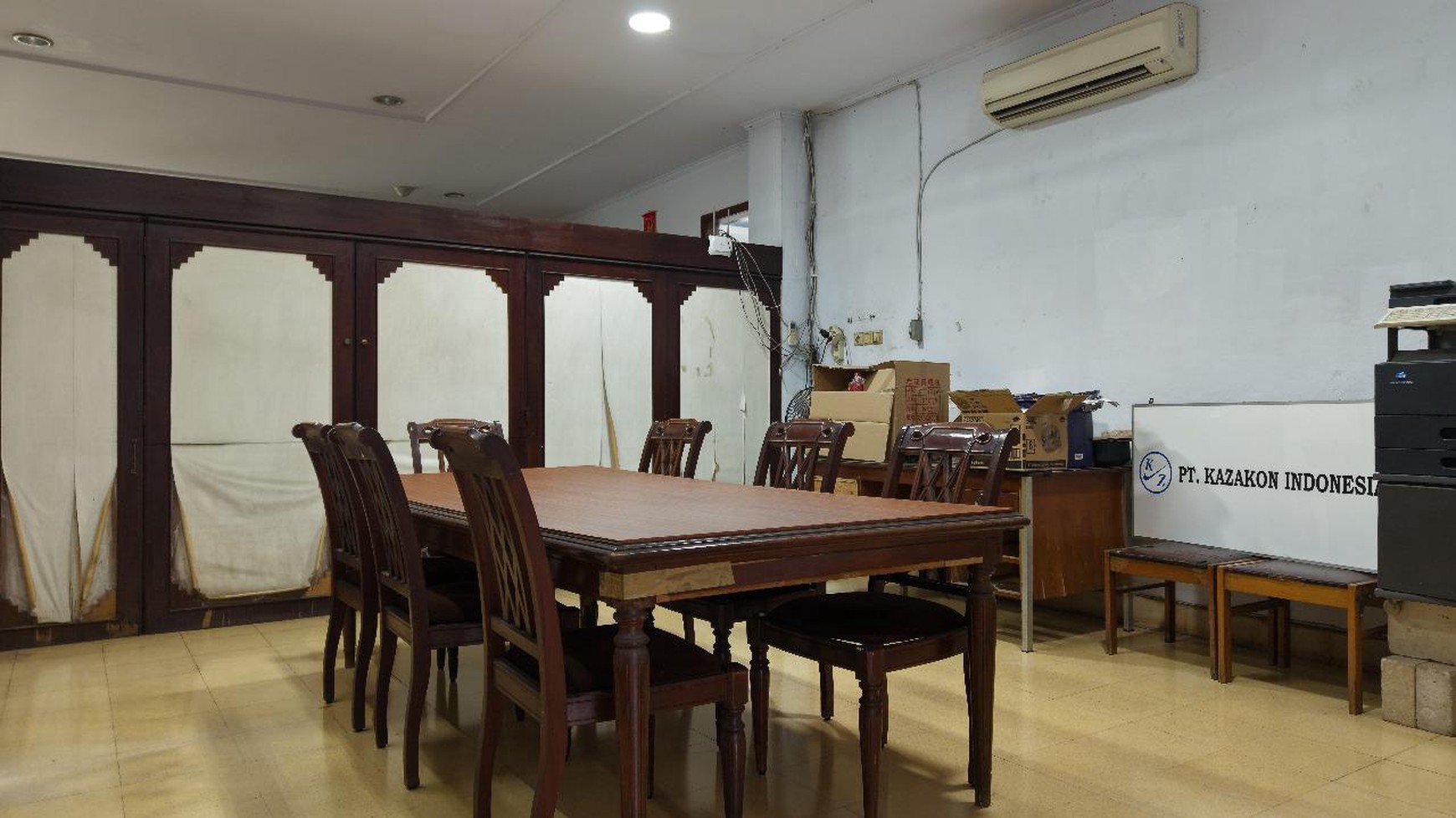 JUAL CEPAT! Rumah Tua di Cempaka Putih Barat - LOKASI EMAS JAKARTA PUSAT