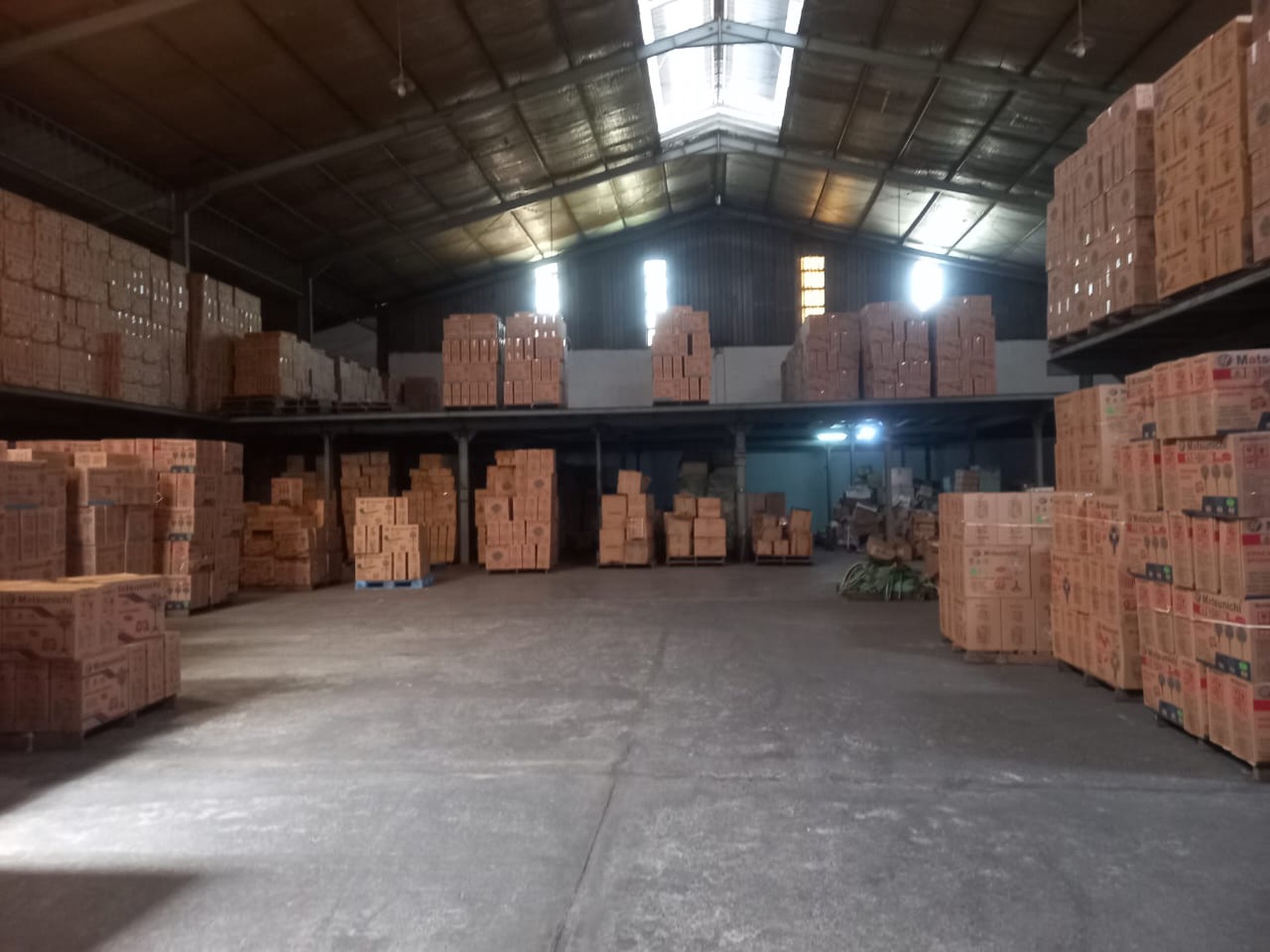 DISEWAKAN GUDANG SIAP PAKAI Margomulyo Indah