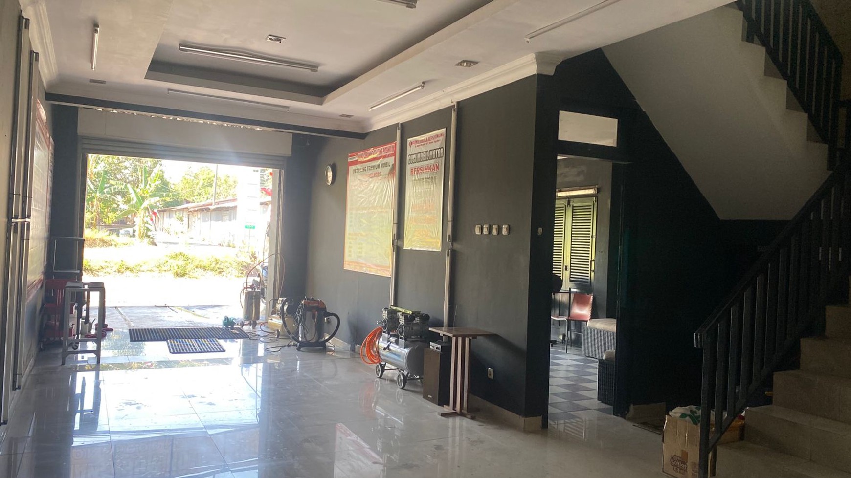 Rumah Usaha Siap Pakai dan Lokasi Strategis Pinggir Jalan Raya @Sleman, Yogayakarta