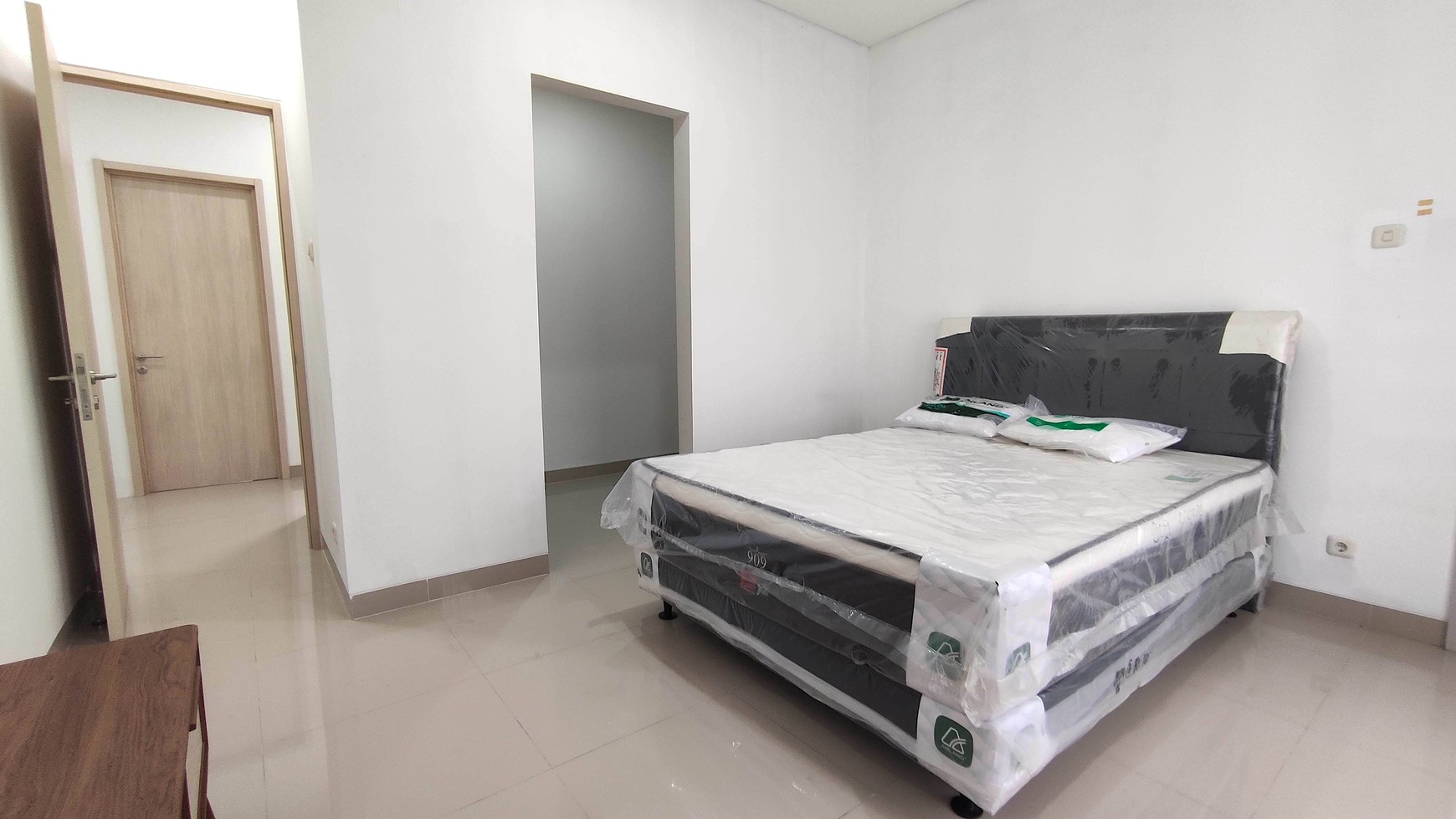 Savasa Type Suite Deltamas Cikarang - Rumah Elegan Siap Tempati, Fully Furnished