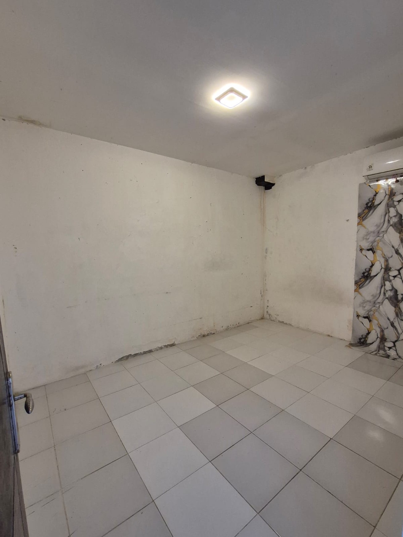 Rumah Minimalis 2 KT di Taman Cibiru Lippo Cikarang Fasilitas Lengkap