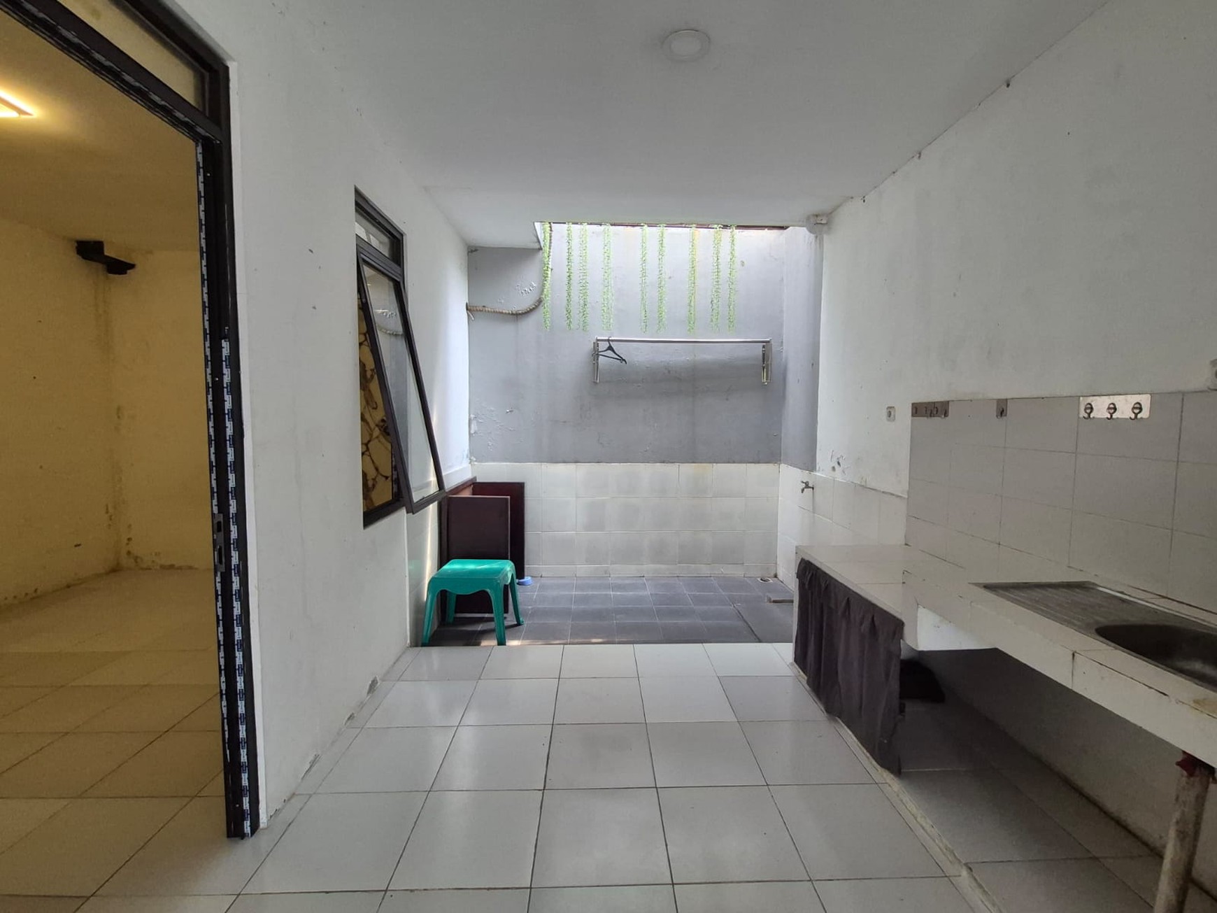 Rumah Minimalis 2 KT di Taman Cibiru Lippo Cikarang Fasilitas Lengkap
