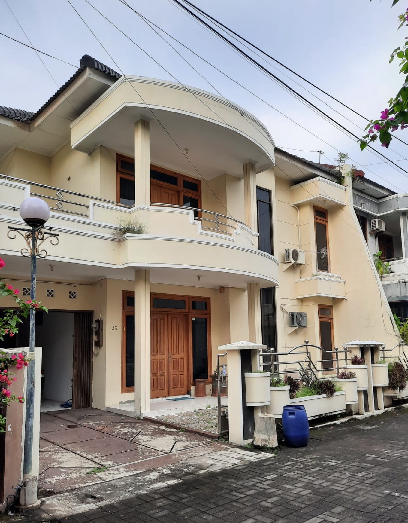 Rumah Hitung Tanah Area Cipete