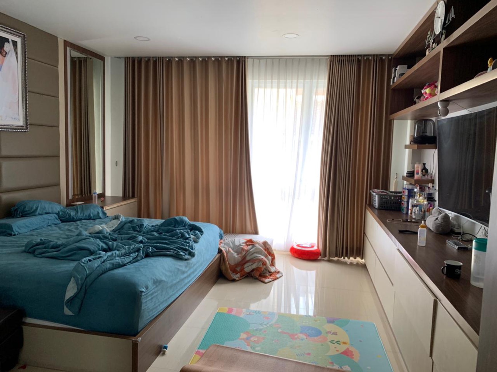 Rumah Townhouse di Pantai Mutiara