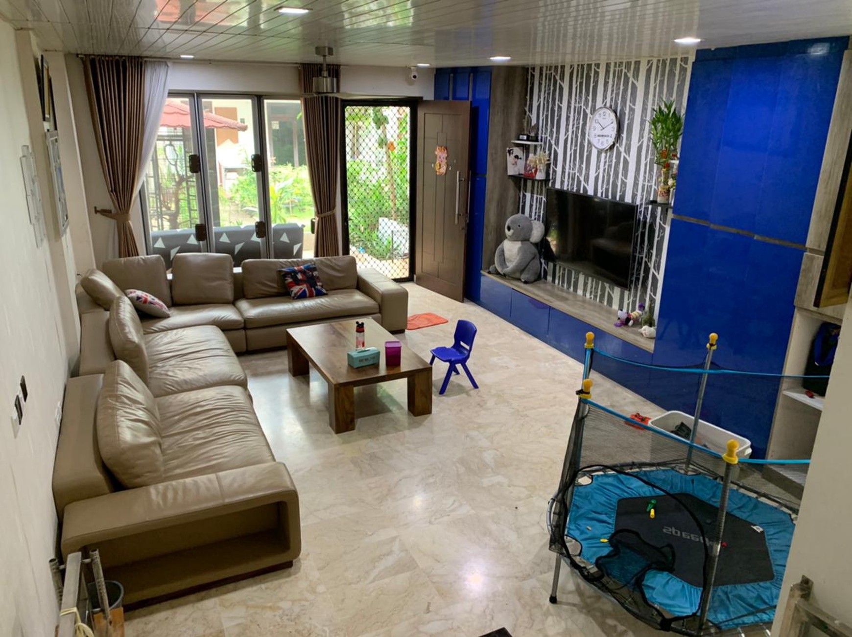Rumah Townhouse di Pantai Mutiara