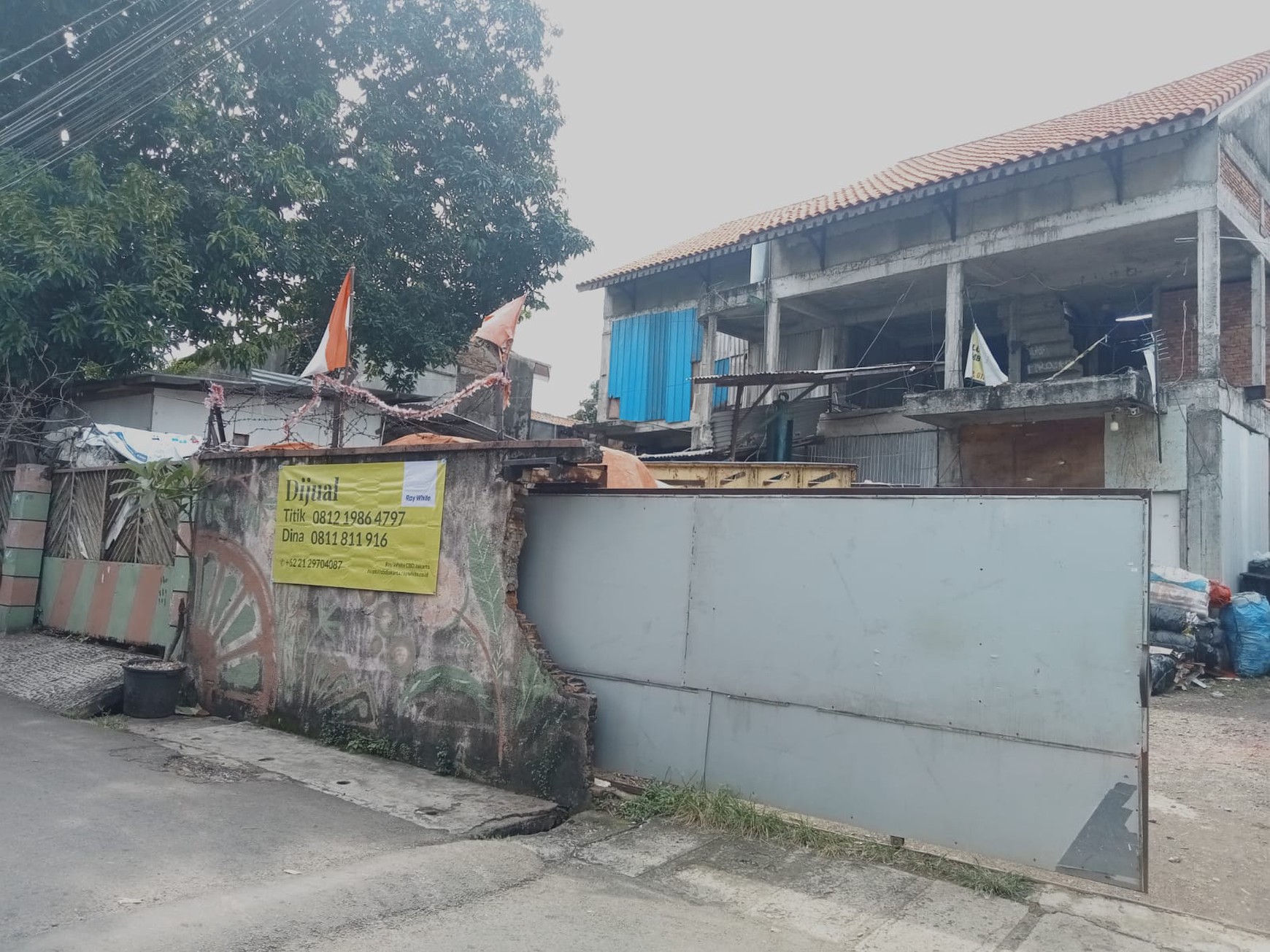 Dijual tanah di Jl Mampang Prapatan - Warung Buncit