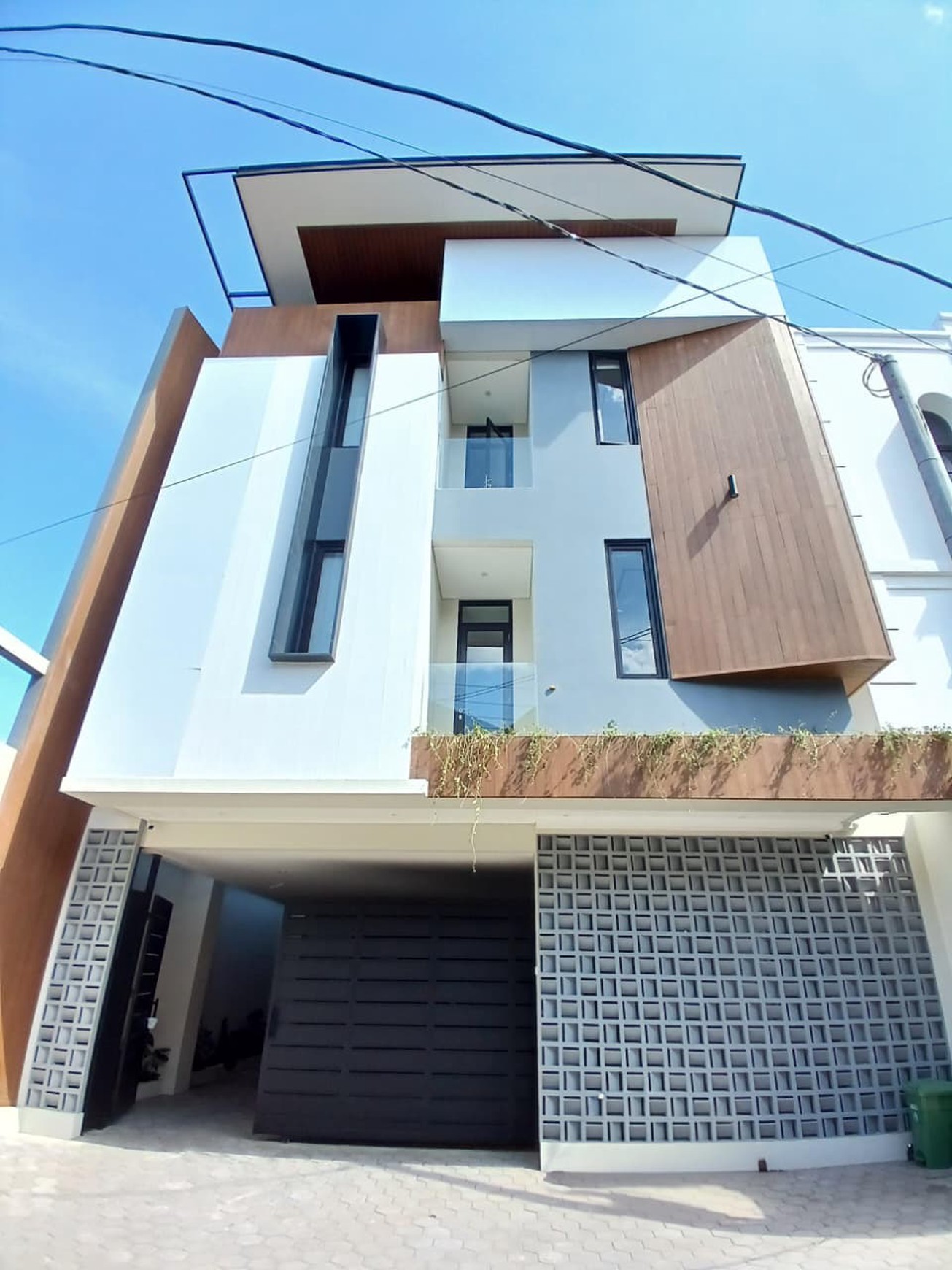 Investasi Rumah kost Furnish 25 Kamar Tidur Lokasi Pandega Dekat Kampus UGM Caturtunggal Depok Sleman