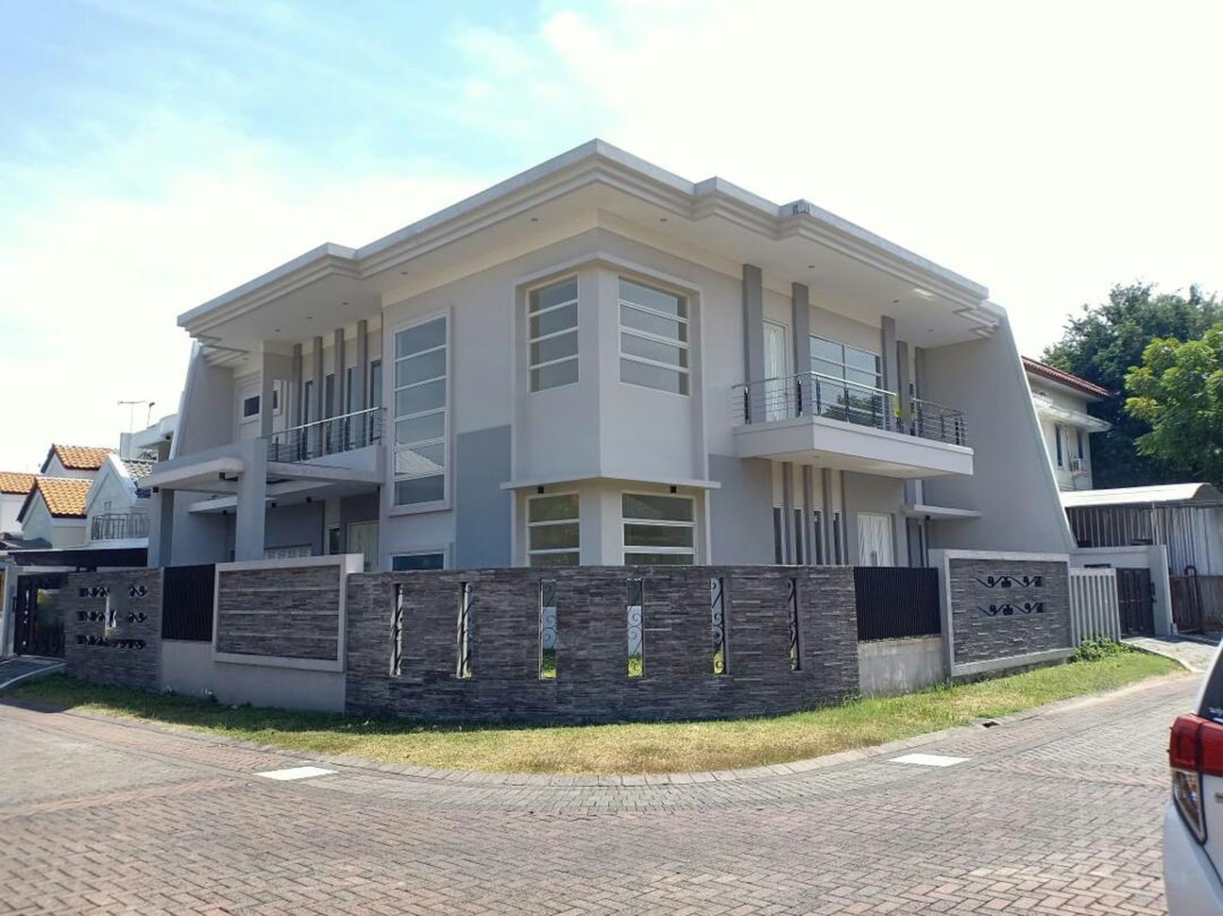 Dijual Rumah Baru Gress Puri Widya Kencana Citraland Surabaya Barat
