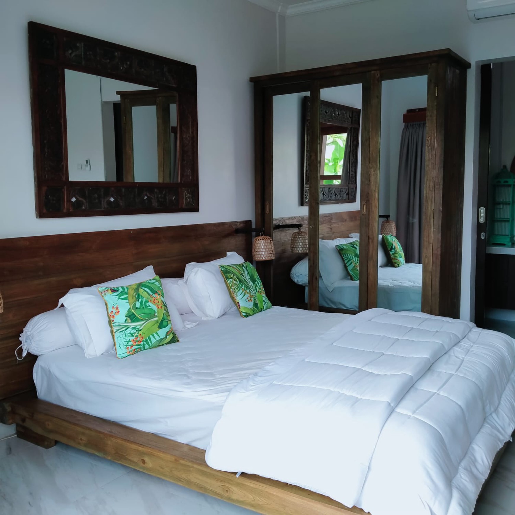 Villa Freehold Beautiful Tropical Jimbaran Bali