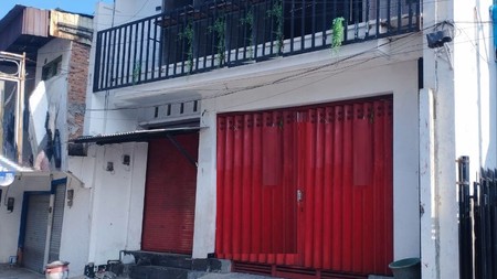 Disewakan Ruko 2 lantai di Jalan Raya Jarak Surabaya