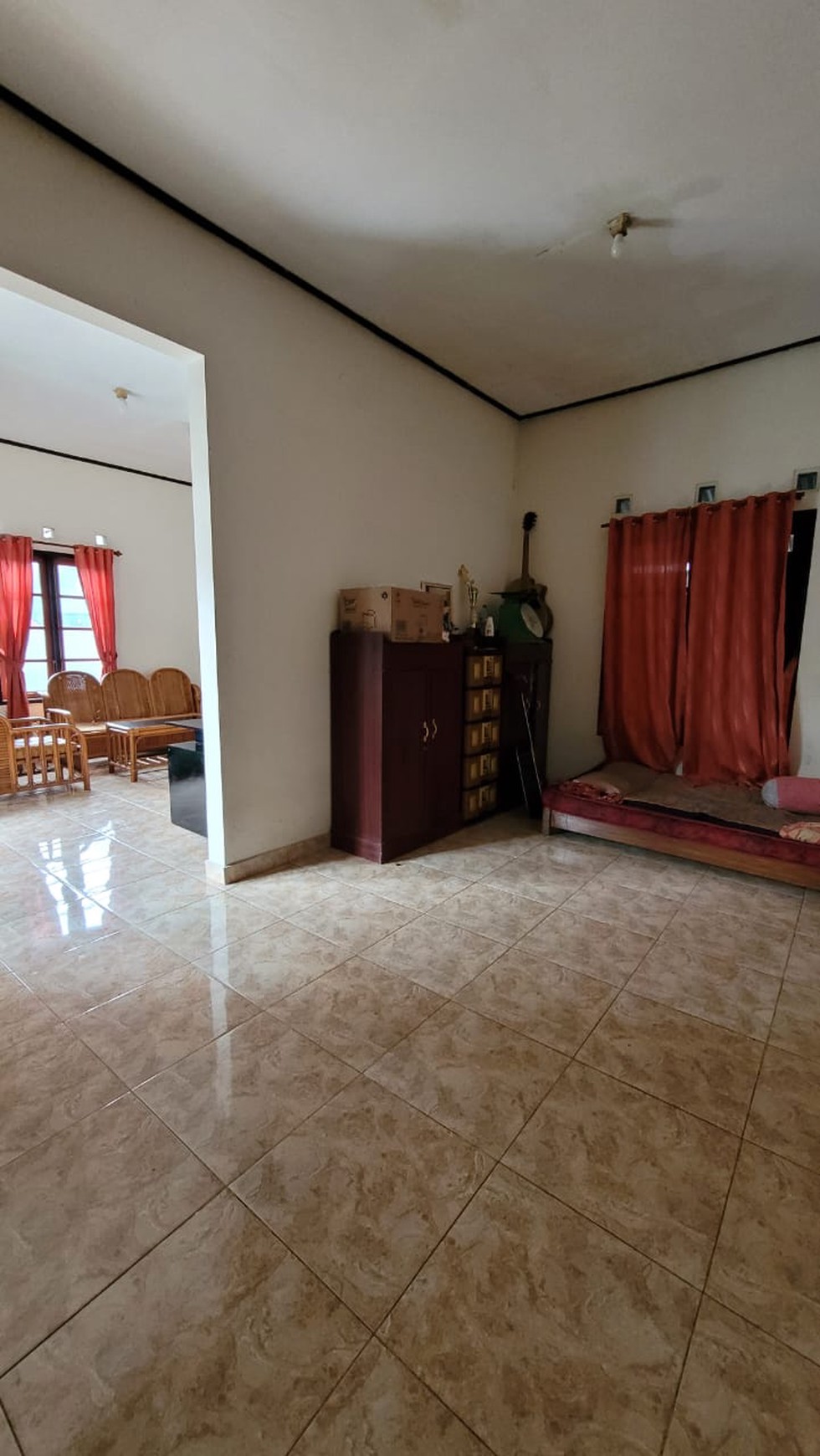 Rumah Kost 8 Kamar Tidur Lokasi Area Mall Pakuwon, Condongcatur, Depok, Sleman