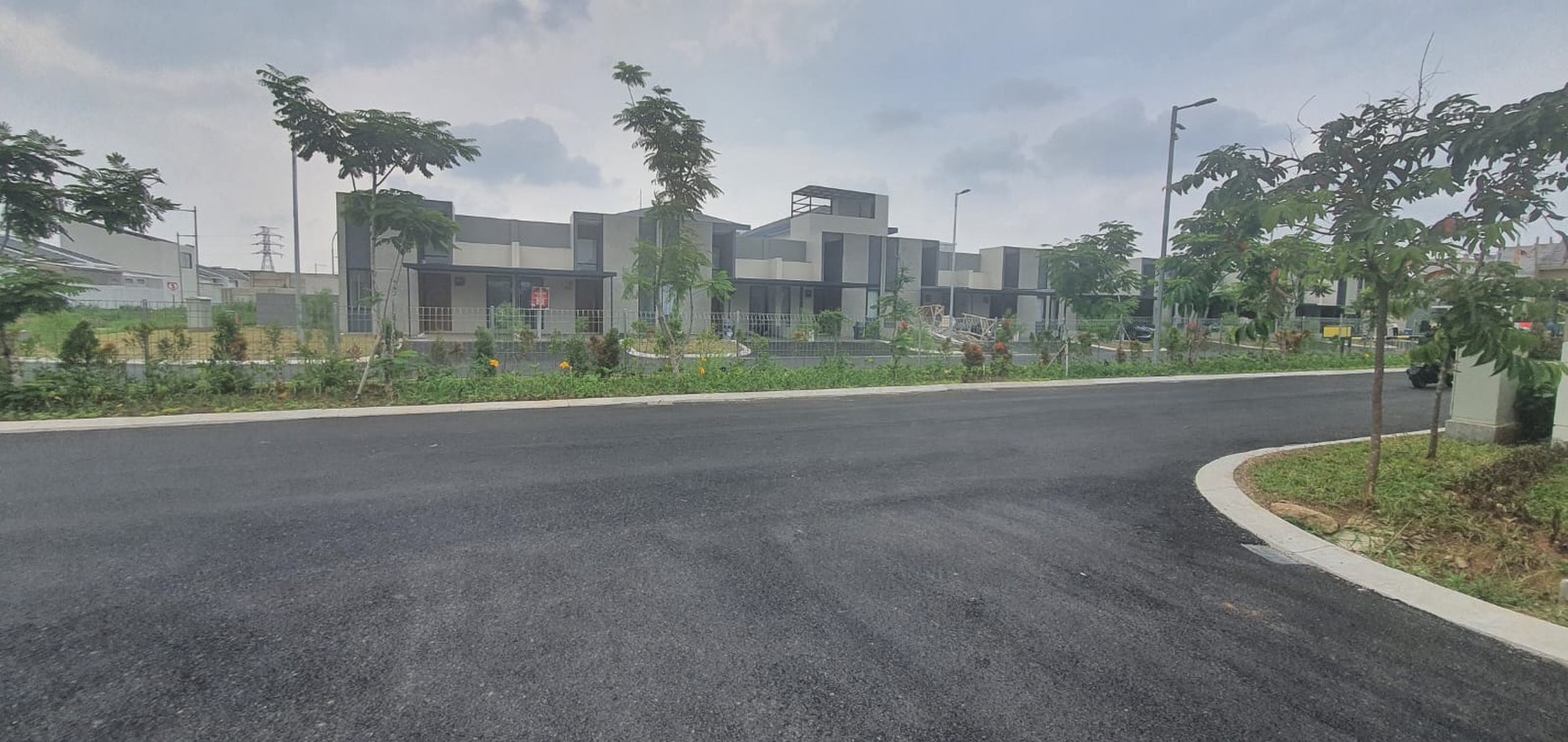 Rumah baru di Podomoro Park Buah batu dekat kampus Telkom university