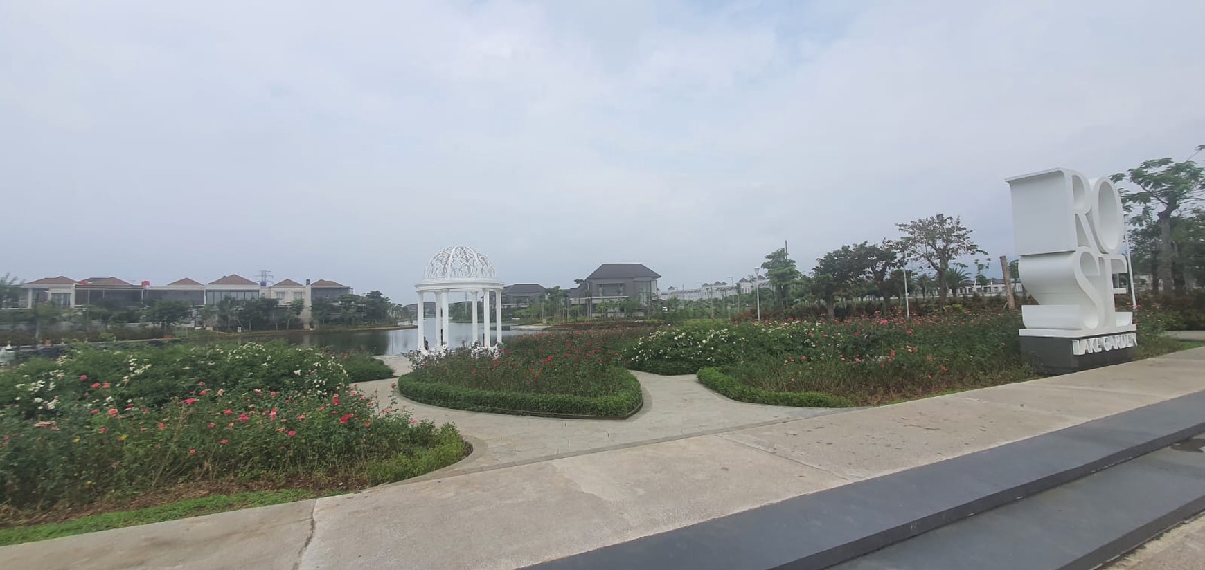 Rumah baru di Podomoro Park Buah batu dekat kampus Telkom university