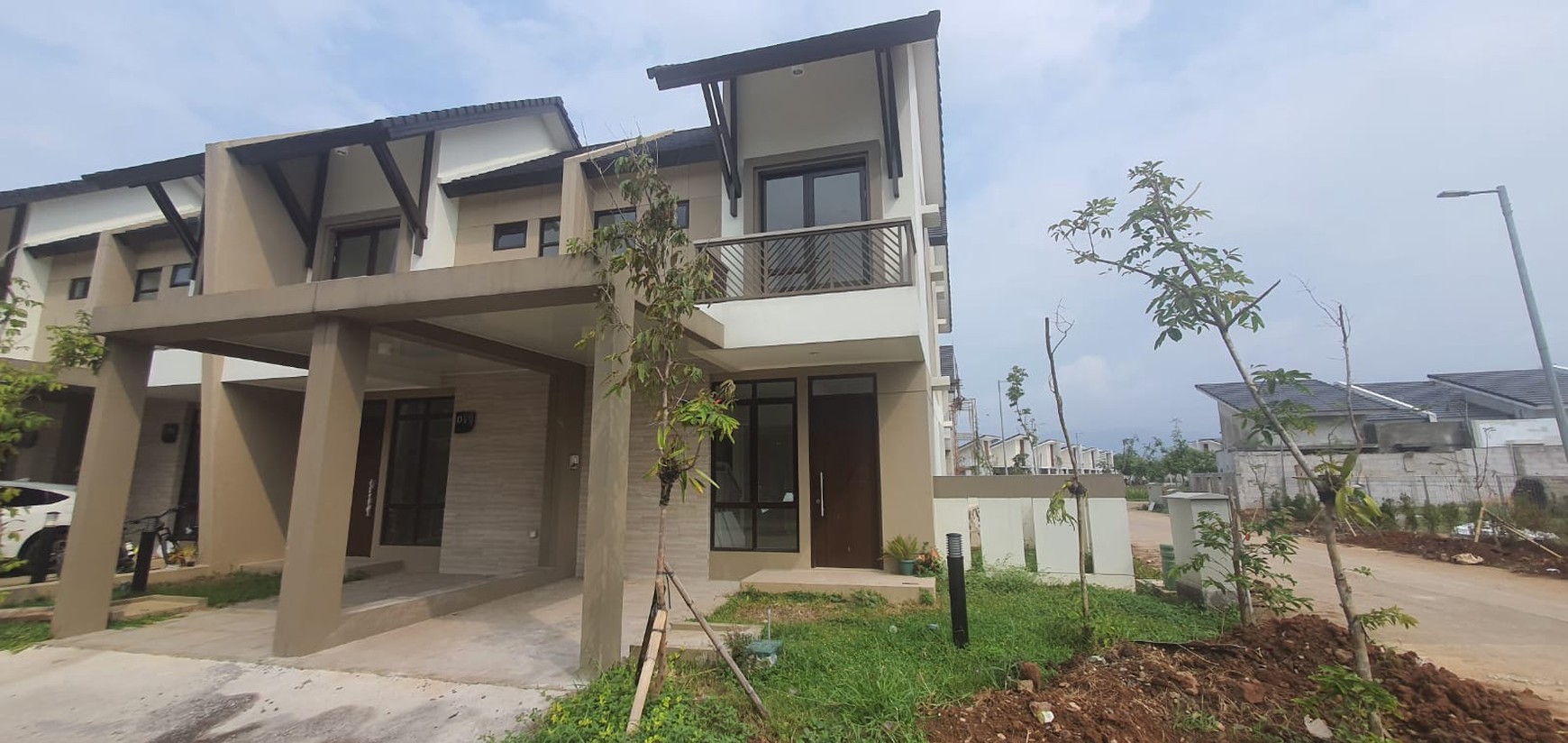 Rumah baru di Podomoro Park Buah batu dekat kampus Telkom university