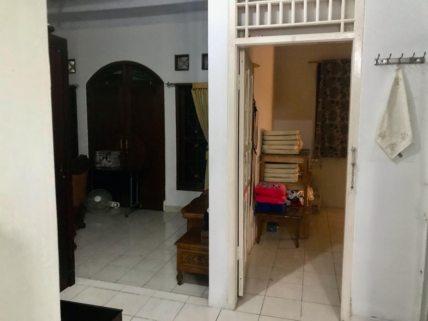 Rumah Siap Huni di Pondok Aren dengan Luas Tanah 1000 m2 dan Bangunun 400 m2