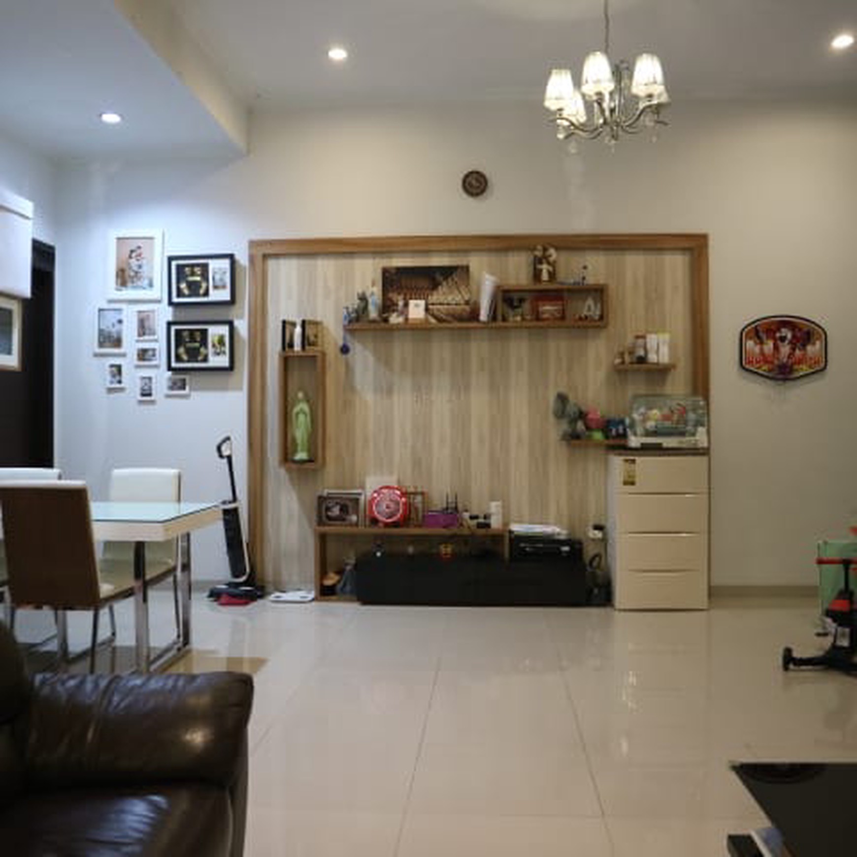 Rumah Cantik di Komplek Batununggal Indah, Bandung