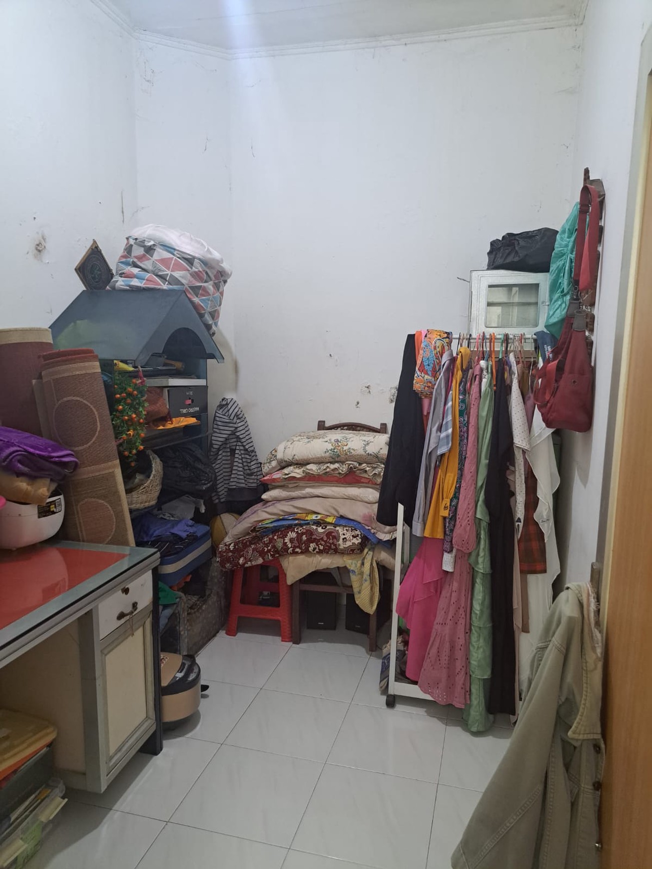 Rumah di Pusat Kota Daerah Sauyunan dekat Terminal Leuwipanjang