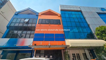 Ruko 4 Lantai di Jl Raya Pasar Minggu Cocok Untuk Usaha atau Kantor