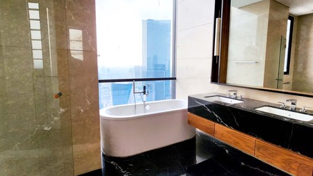 Dijual Apartemen 3 Kamar Regent Residences Jakarta 251 m - Hunian Mewah dengan Fasilitas Lengkap