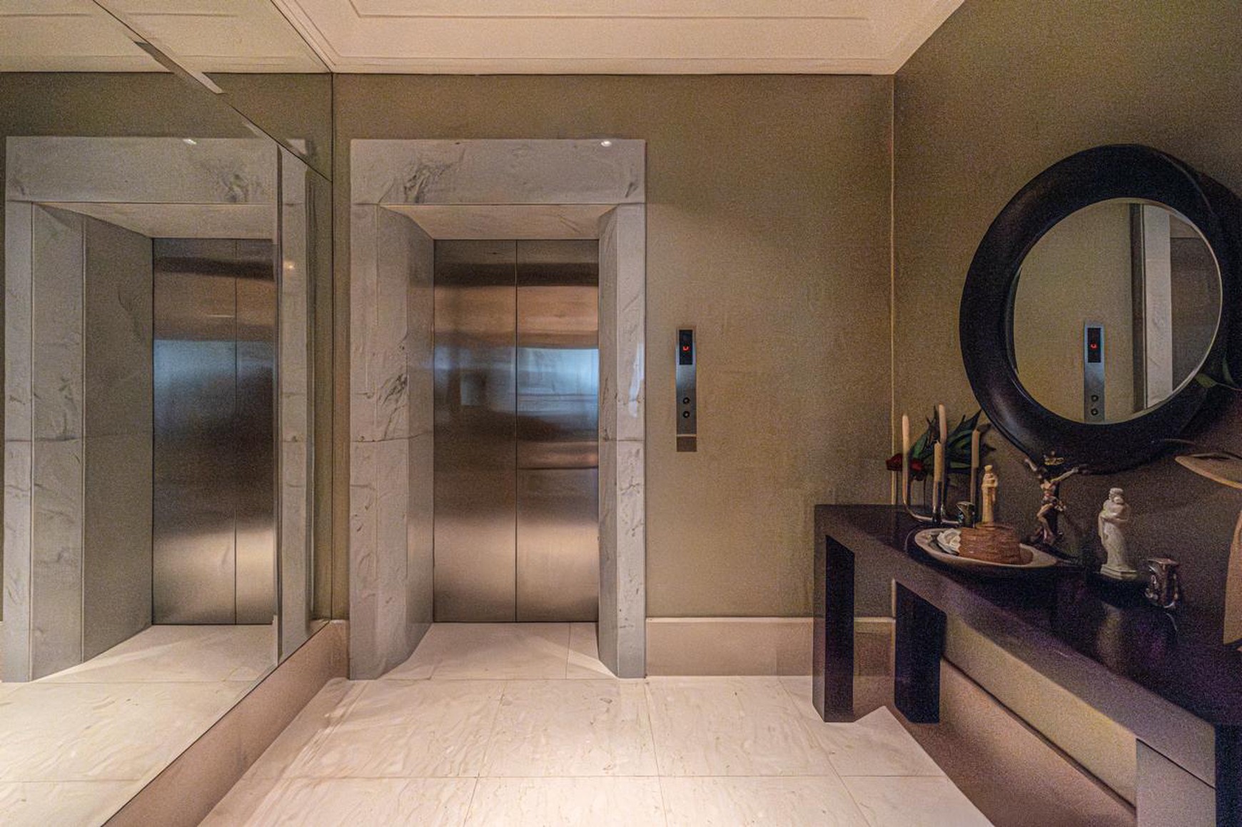 Most gorgeous fully furnished apartment in Pakubuwono Residence, Kebayoran Baru 