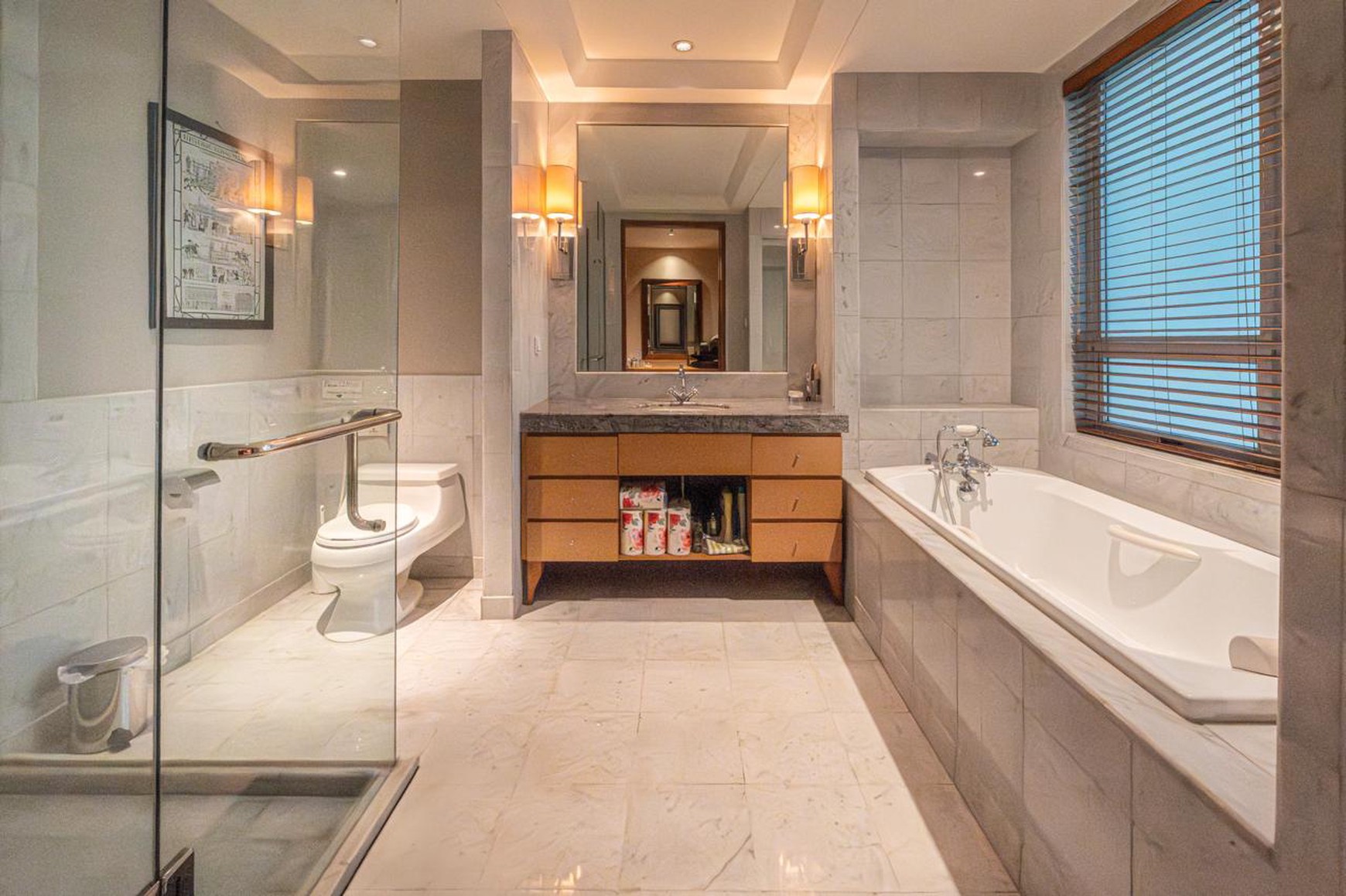 Most gorgeous fully furnished apartment in Pakubuwono Residence, Kebayoran Baru 