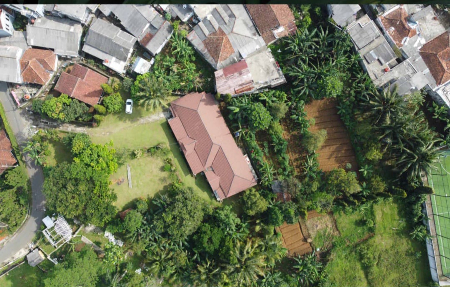 DI JUAL   LAHAN DAN VILLA  ASRI DI GADOG