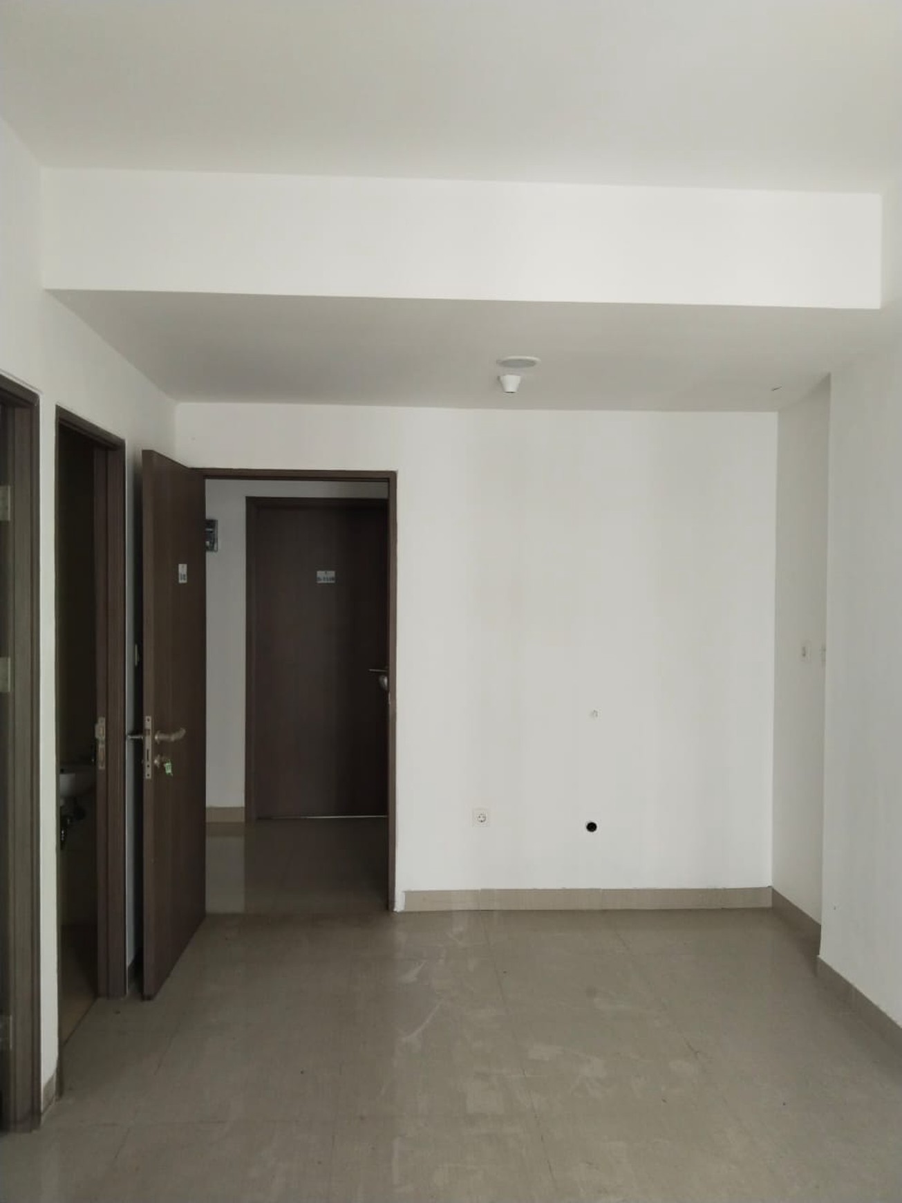 Dijual Apartemen T-Plaza 2 BR di Benhil 
