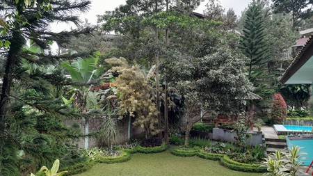 DIJUAL VILLA ASRI DAN NYAMAN DI CISARUA