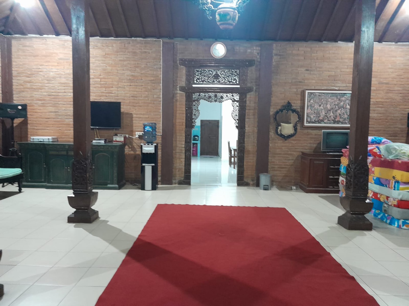 DIJUAL VILLA ASRI DAN NYAMAN DI CISARUA