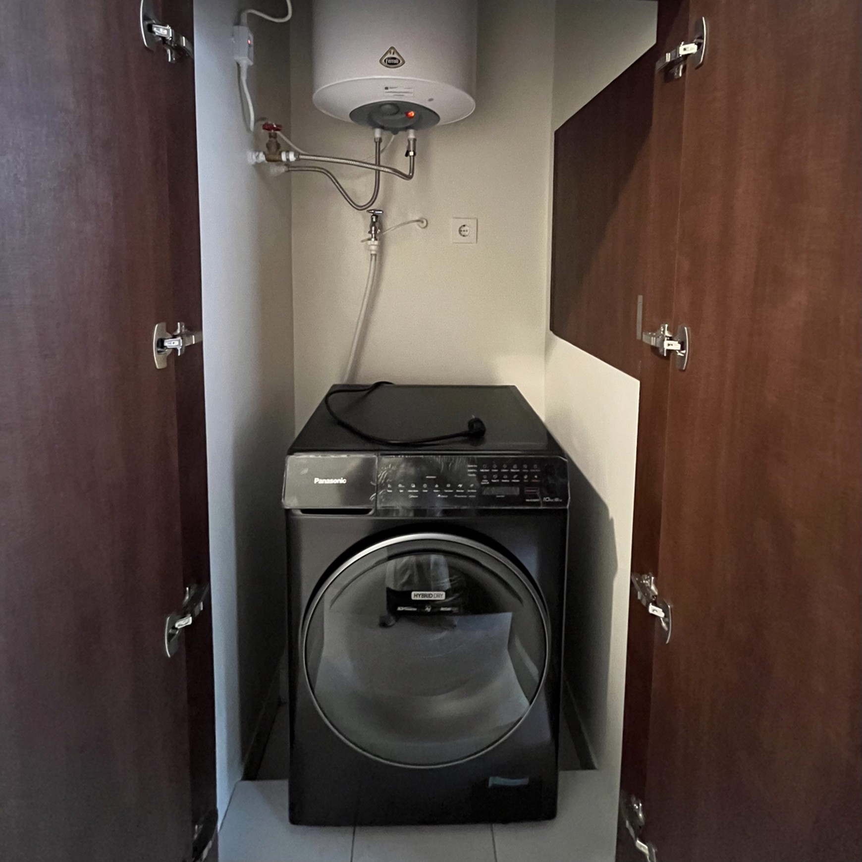 Branz Mega Kuningan Brand New Fully Furnished