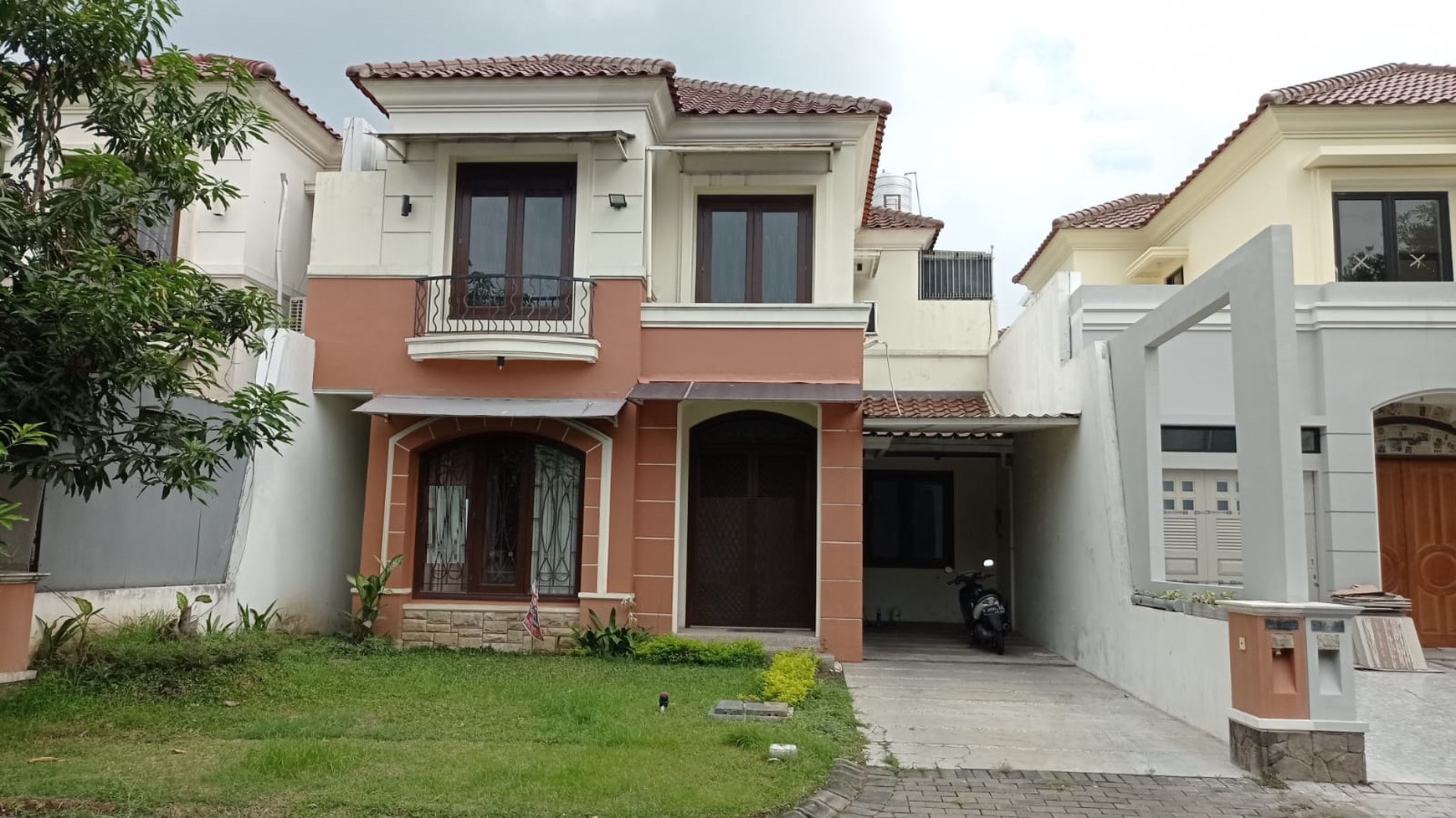 Rumah dijual/disewakan Wisata Bukit Mas 2 Royal Palais