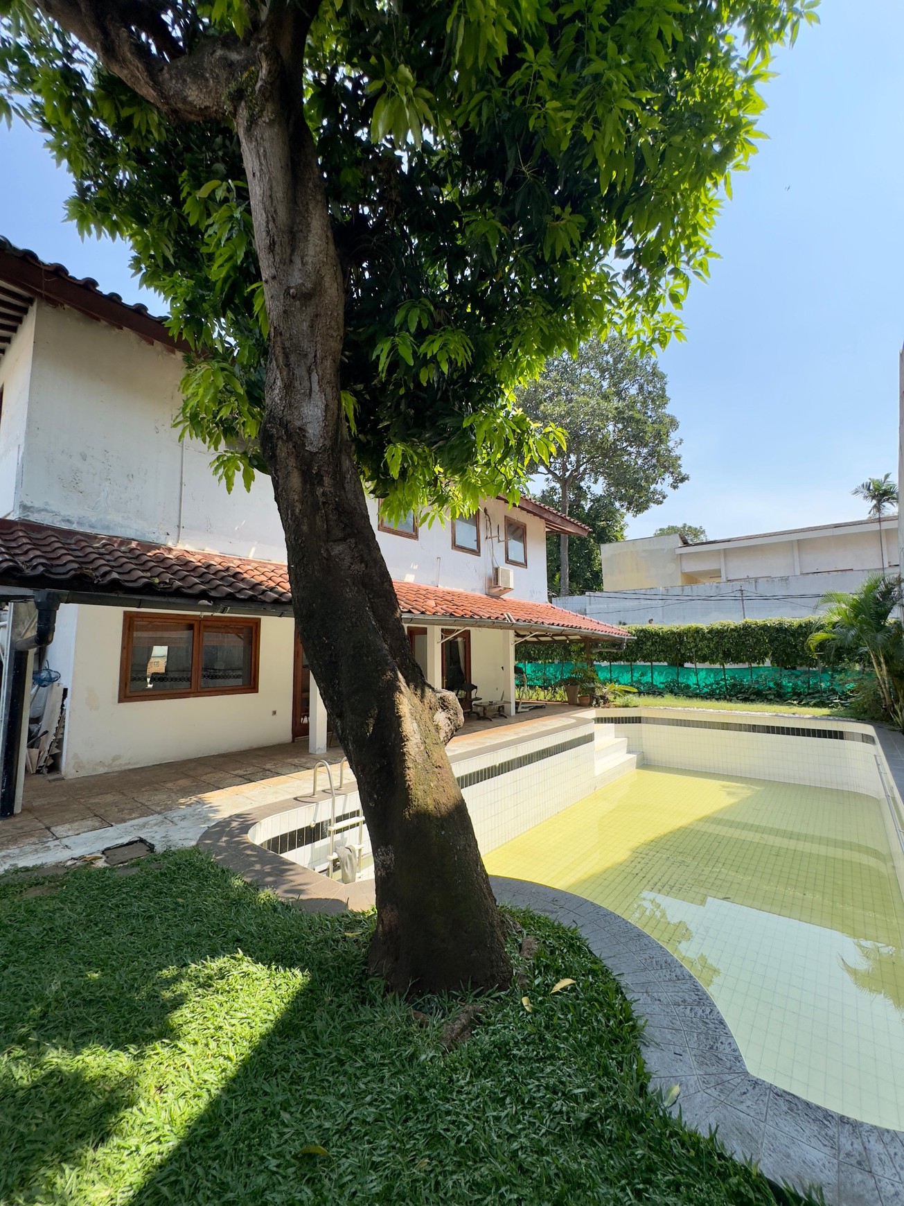 Di Jual Rumah Siap Huni di Jl Fatmawati Wisma Subud Cilandak Jakarta Selatan 